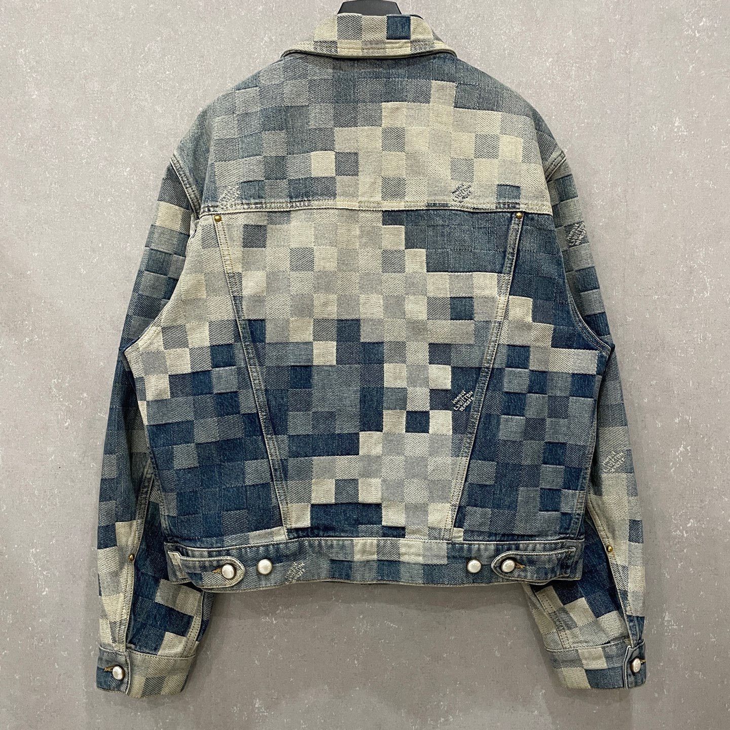 Louis Vuitton Louis Vuitton Pharrell Damier Denim Jacket 50 Size US M / EU 48-50 / 2 - 3 Thumbnail