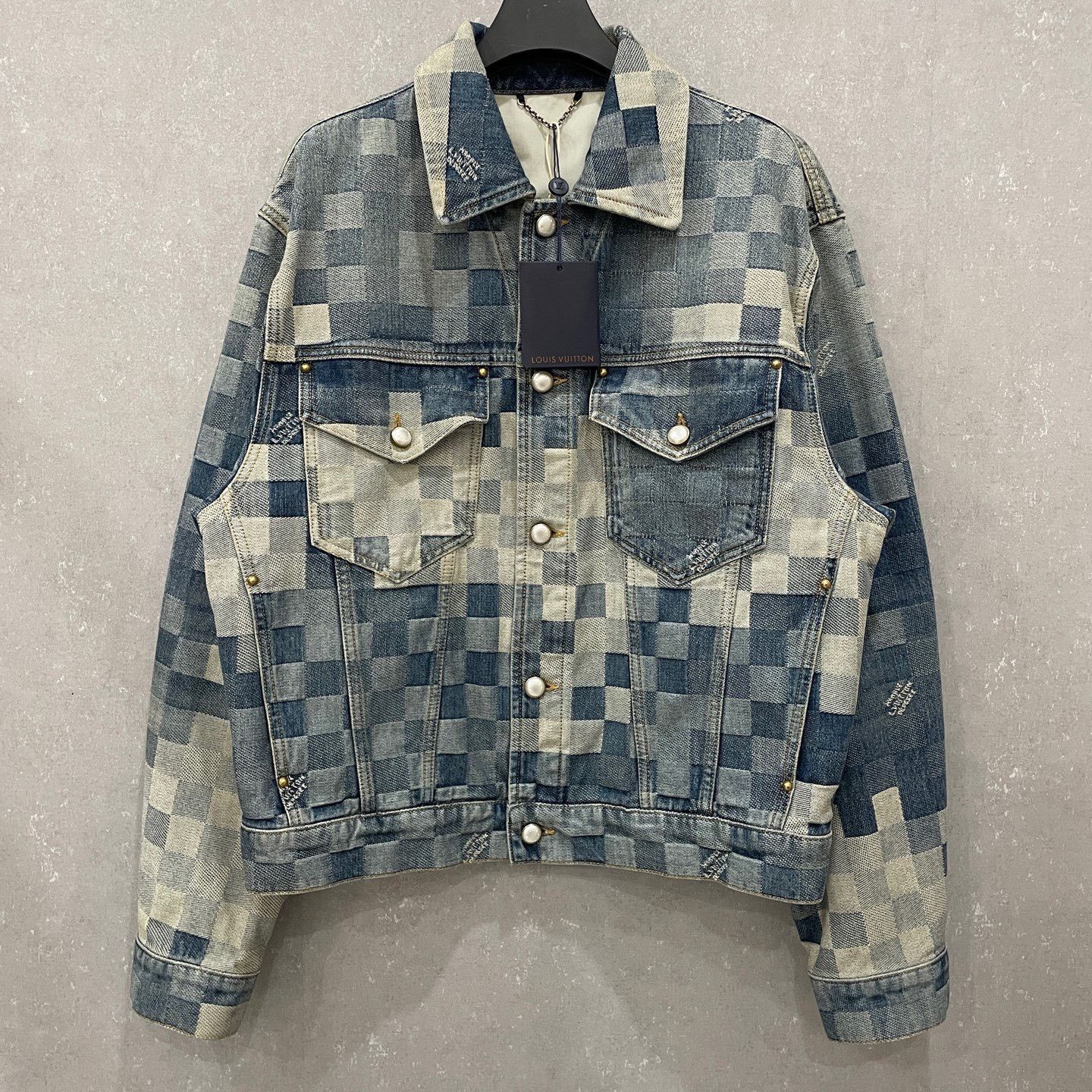 Louis Vuitton Louis Vuitton Pharrell Damier Denim Jacket 50 Size US M / EU 48-50 / 2 - 2 Thumbnail