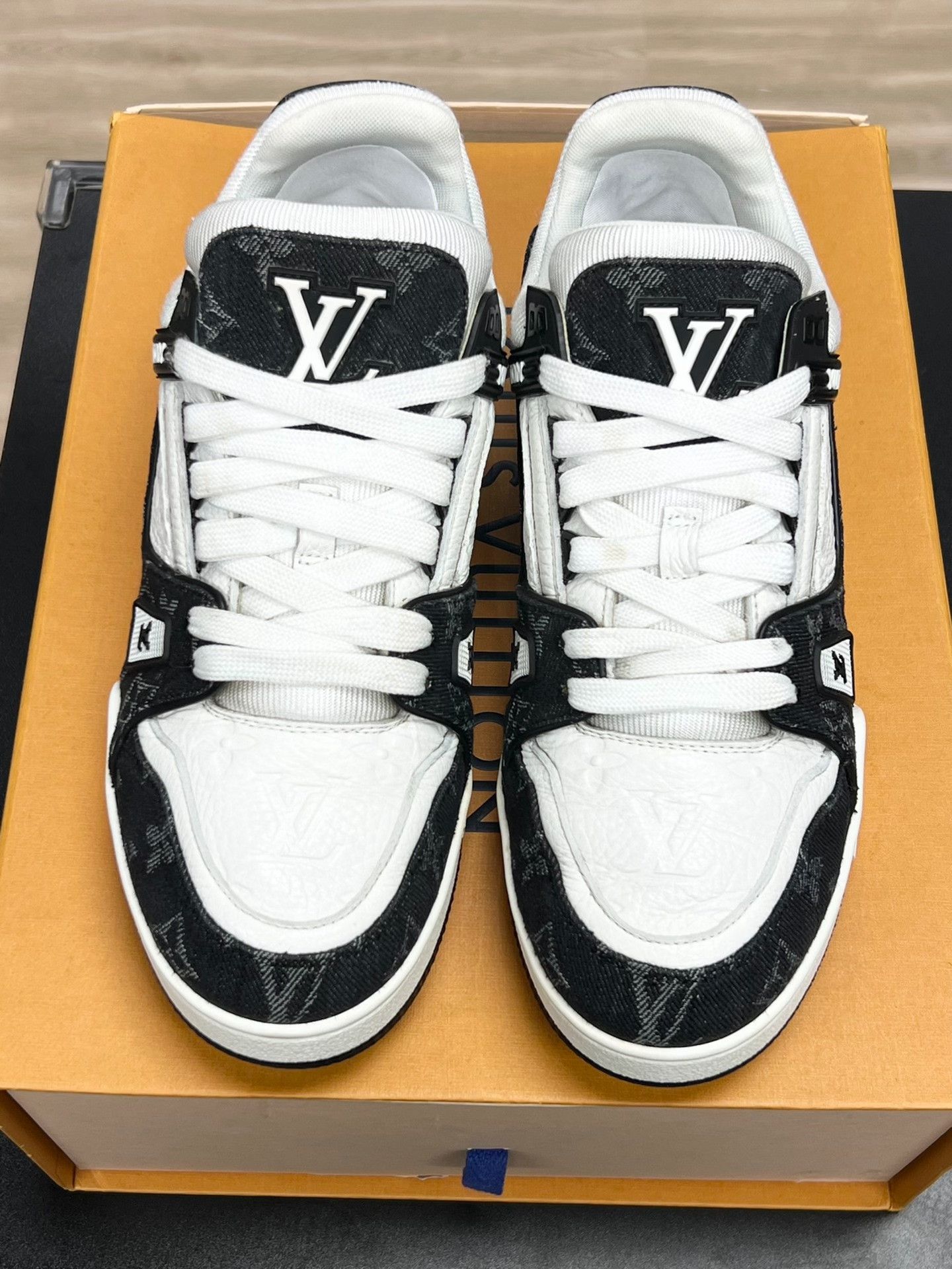 Louis Vuitton Louis Vuitton Training Denim Black Lowtop Sneakers 7 Men Size US 7 / EU 40 - 3 Thumbnail