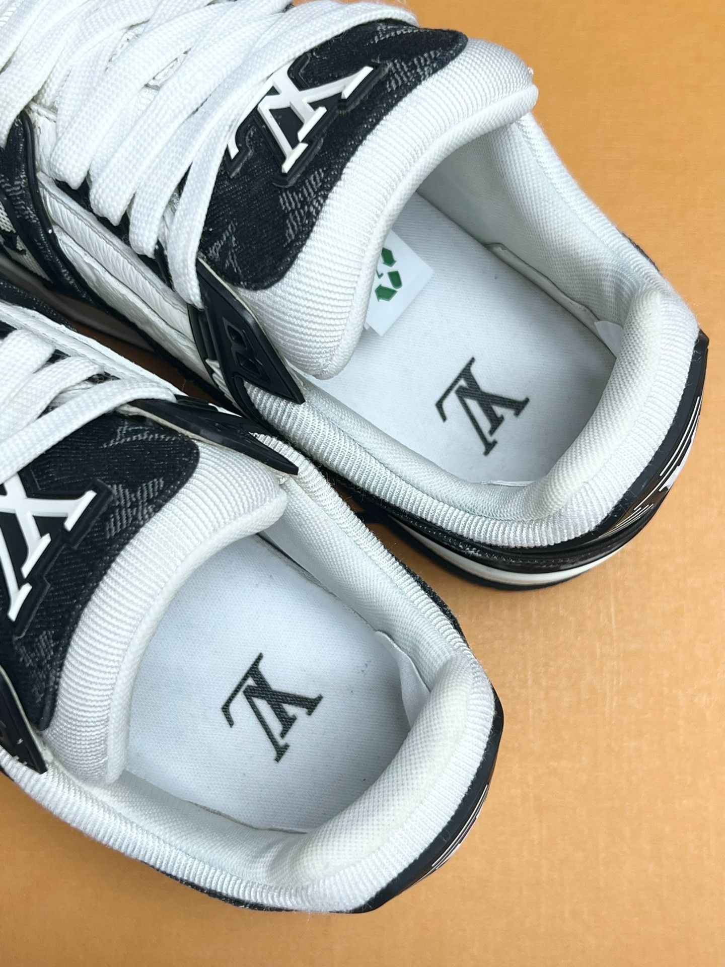 Louis Vuitton Louis Vuitton Training Denim Black Lowtop Sneakers 7 Men Size US 7 / EU 40 - 4 Thumbnail
