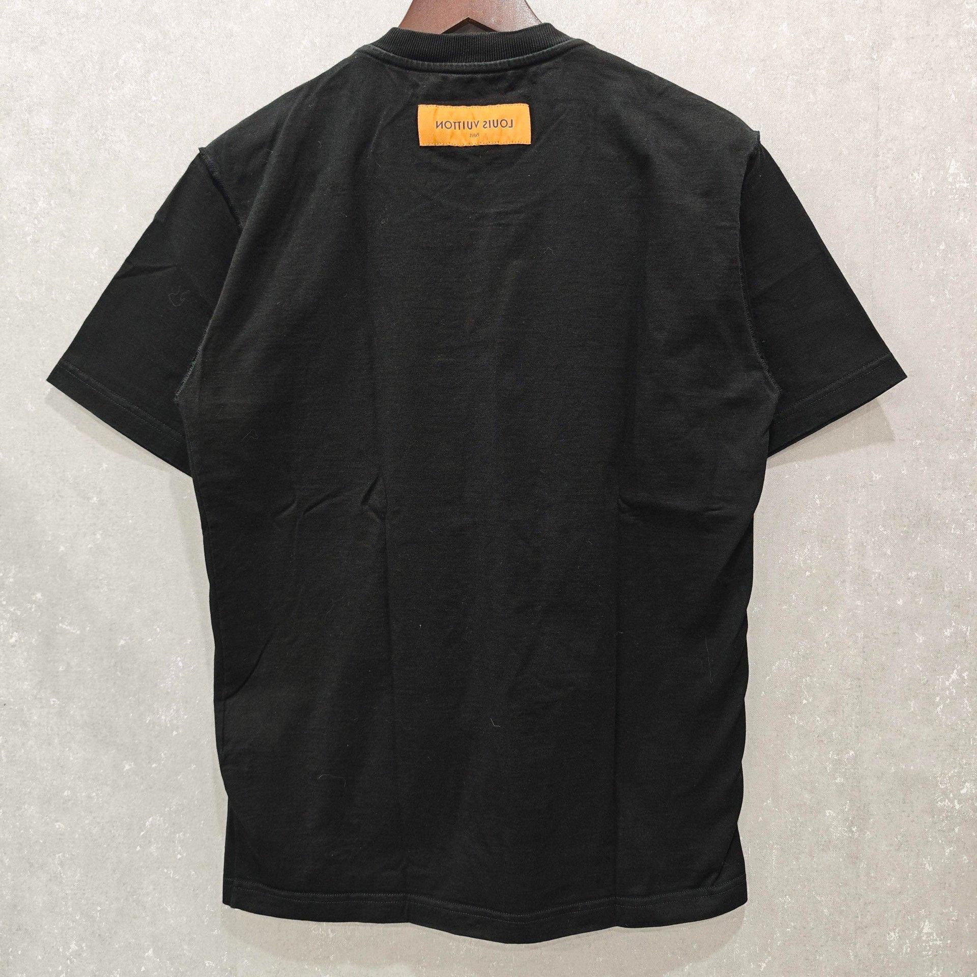 Louis Vuitton Louis Vuitton Sketch Logo Print T-Shirt Size L Size US L / EU 52-54 / 3 - 3 Thumbnail
