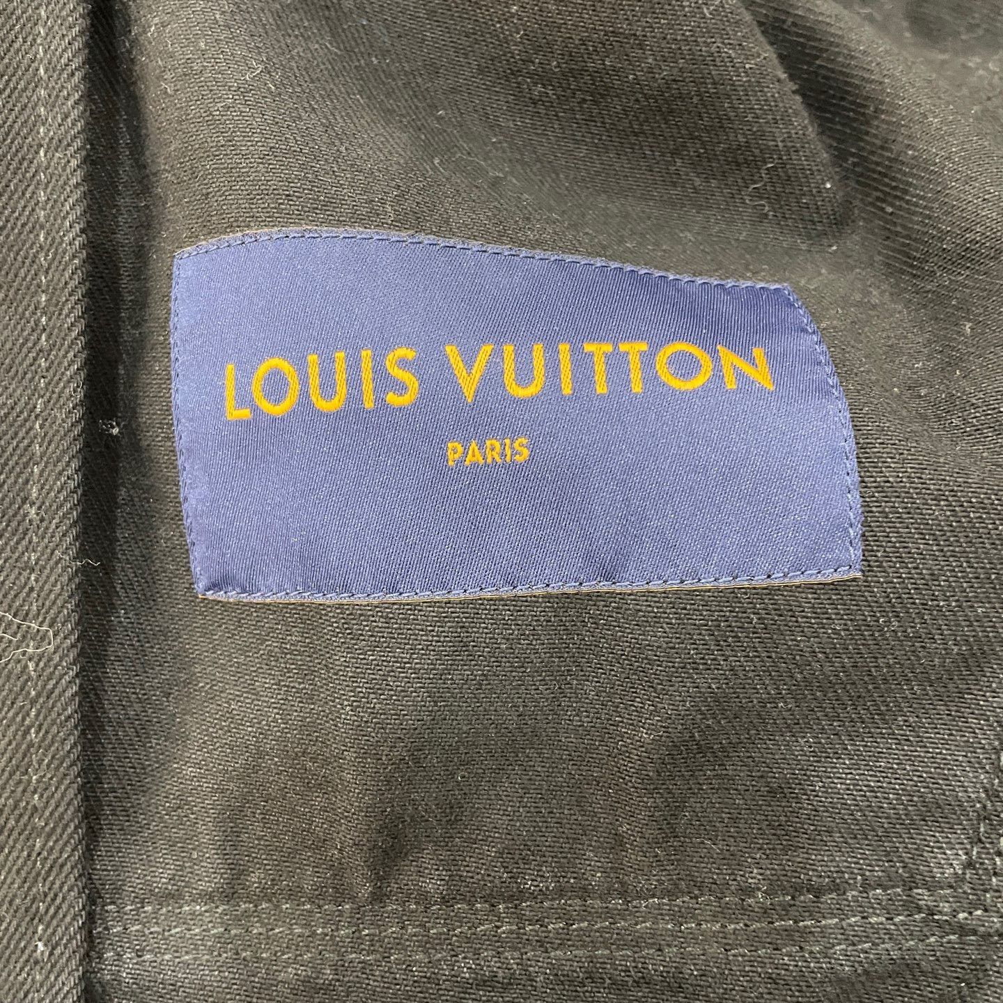 Louis Vuitton Louis Vuitton Monogram Embossed Zip Jacket 46 Size US S / EU 44-46 / 1 - 4 Thumbnail