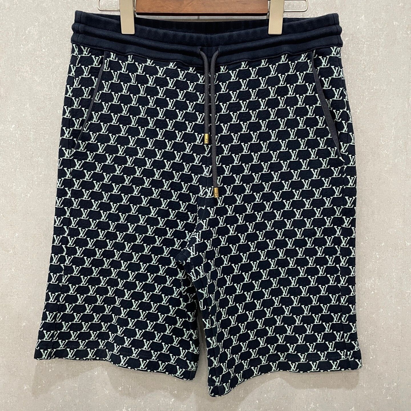 Louis Vuitton Louis Vuitton Monogram Knit Shorts XL Size US 36 / EU 52 - 2 Thumbnail