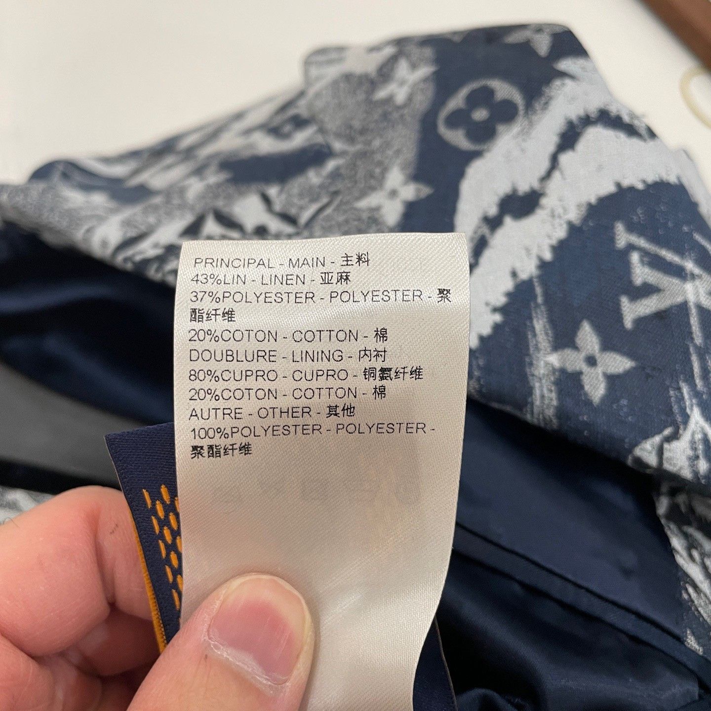 Louis Vuitton Louis Vuitton Beach Graffiti Print Blazer 36R Size 36R - 6 Thumbnail
