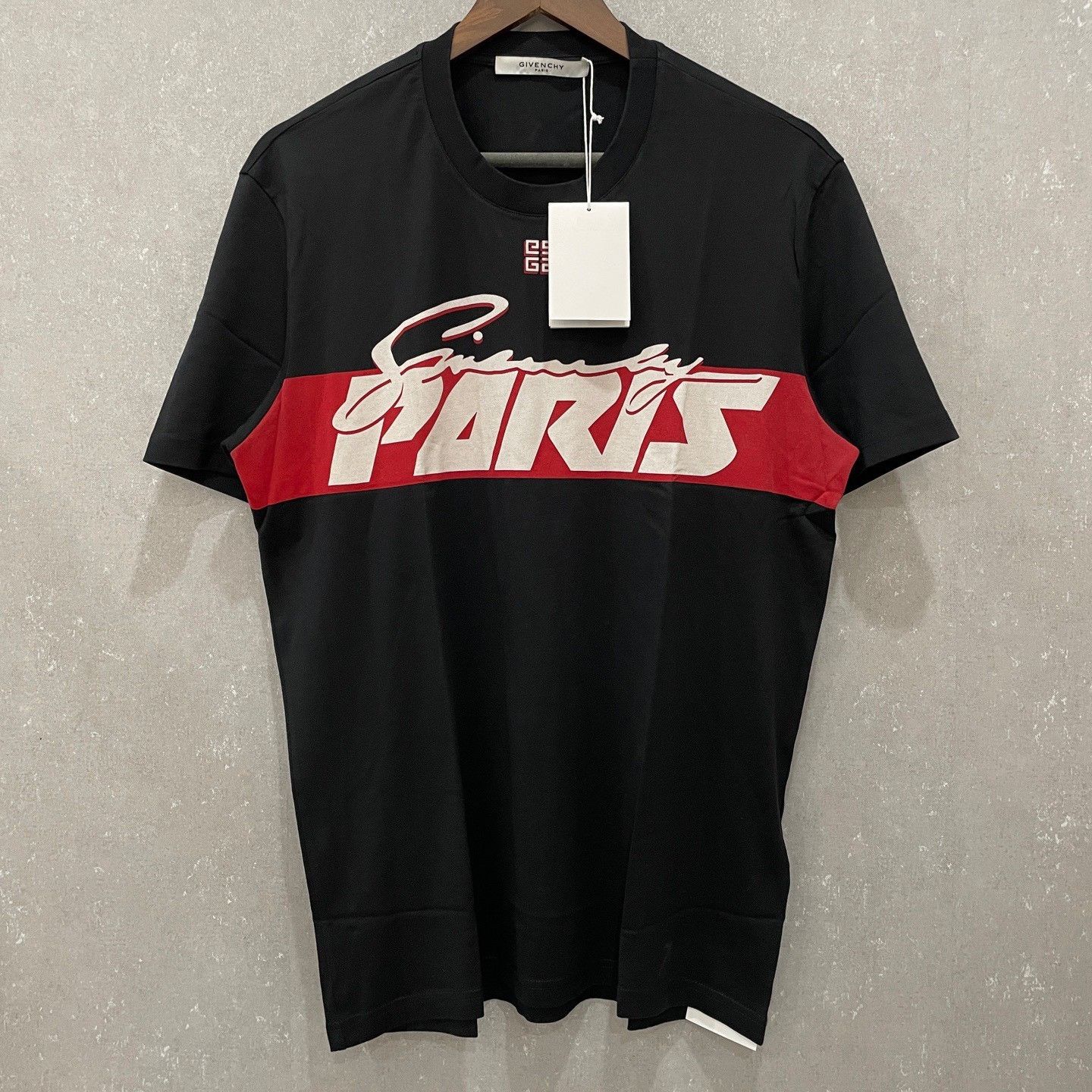 Givenchy Givenchy Logo Print T-Shirt L Size US L / EU 52-54 / 3 - 2 Thumbnail