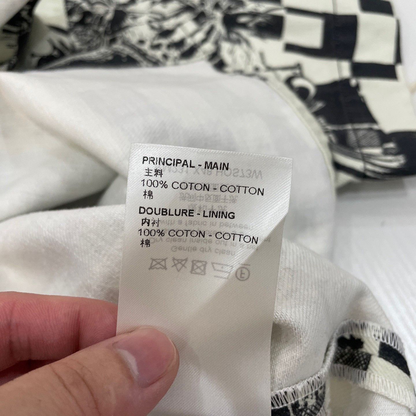 Louis Vuitton Louis Vuitton Tool Graphic Denim Shirt Size M Size US M / EU 48-50 / 2 - 6 Thumbnail