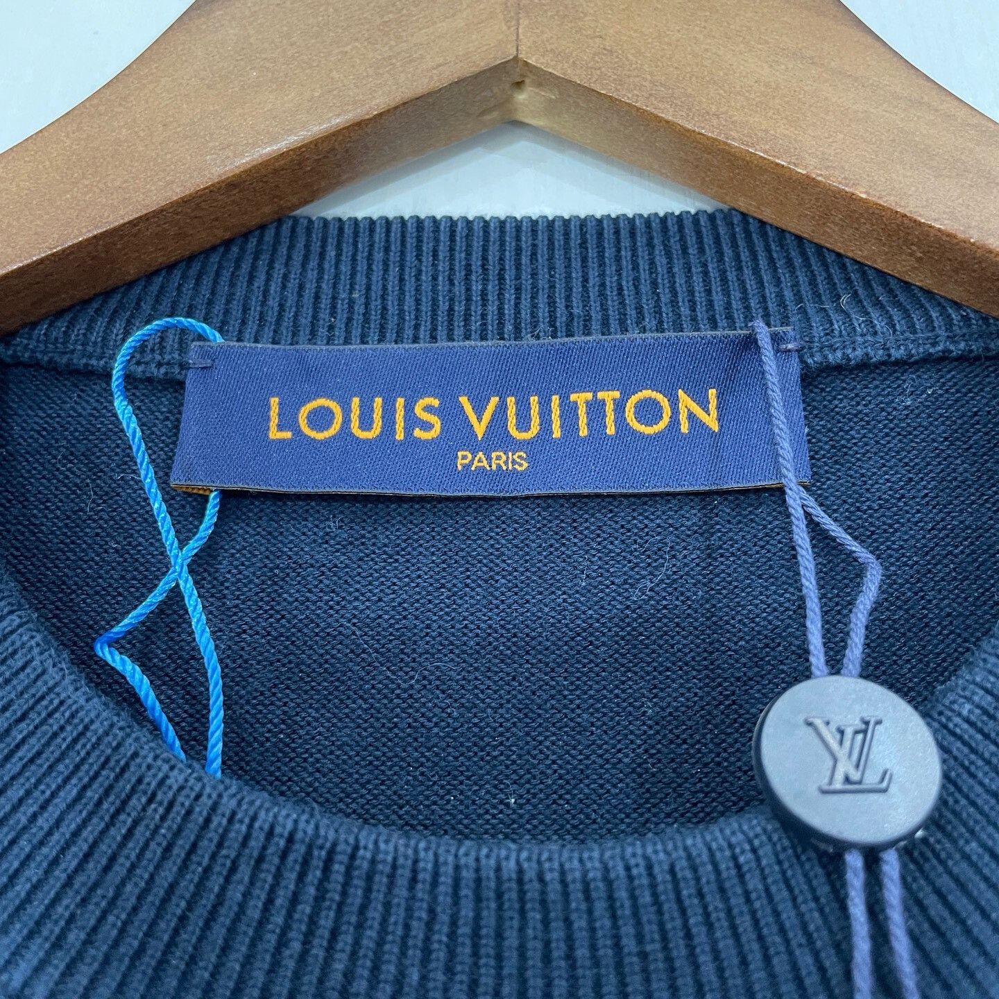 Louis Vuitton Louis Vuitton x Nigo Heart Logo Knit T-Shirt M Size US M / EU 48-50 / 2 - 4 Thumbnail