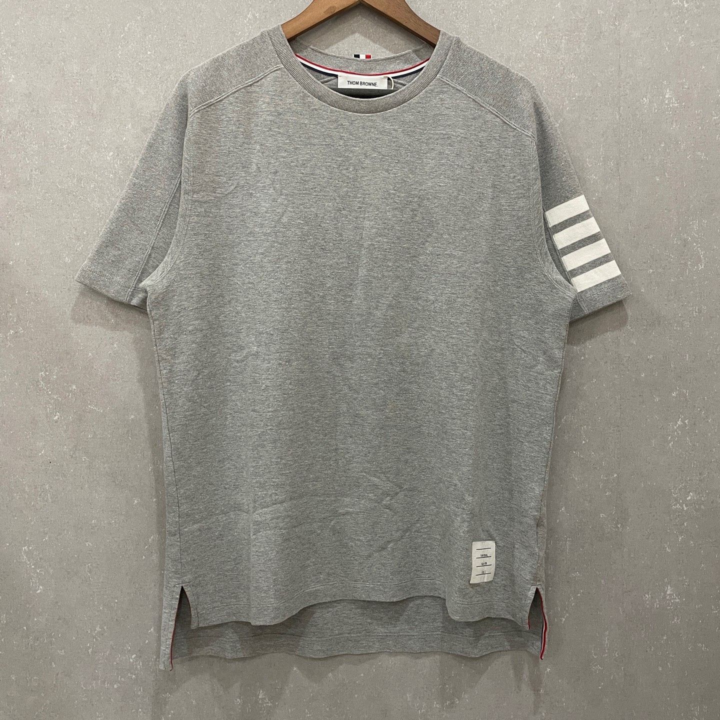 Thom Browne Thom Browne 4-Bar Stripe Cotton T-Shirt Size 3 Size US L / EU 52-54 / 3 - 2 Thumbnail