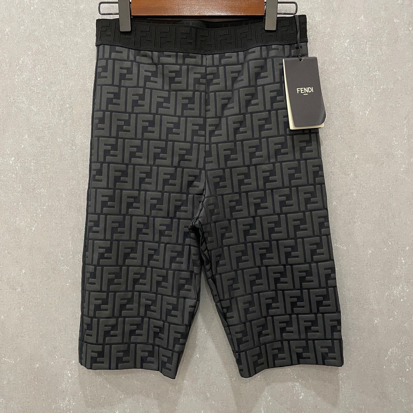 Fendi Fendi FF Monogram Allover Print Shorts IT 42 Size 28" / US 6 / IT 42 - 2 Thumbnail