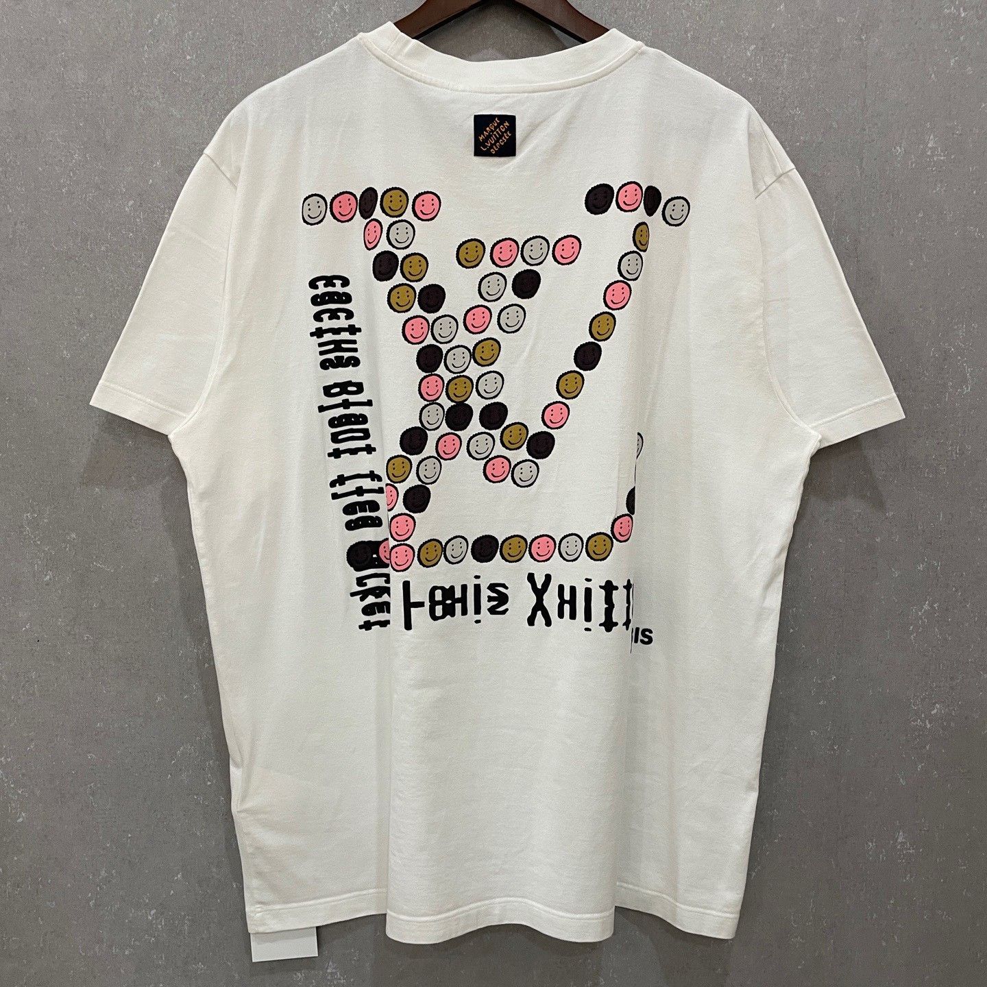Louis Vuitton Louis Vuitton x CPFM Smiley Monogram T-Shirt 4XL Size US XXL / EU 58 / 5 - 3 Thumbnail