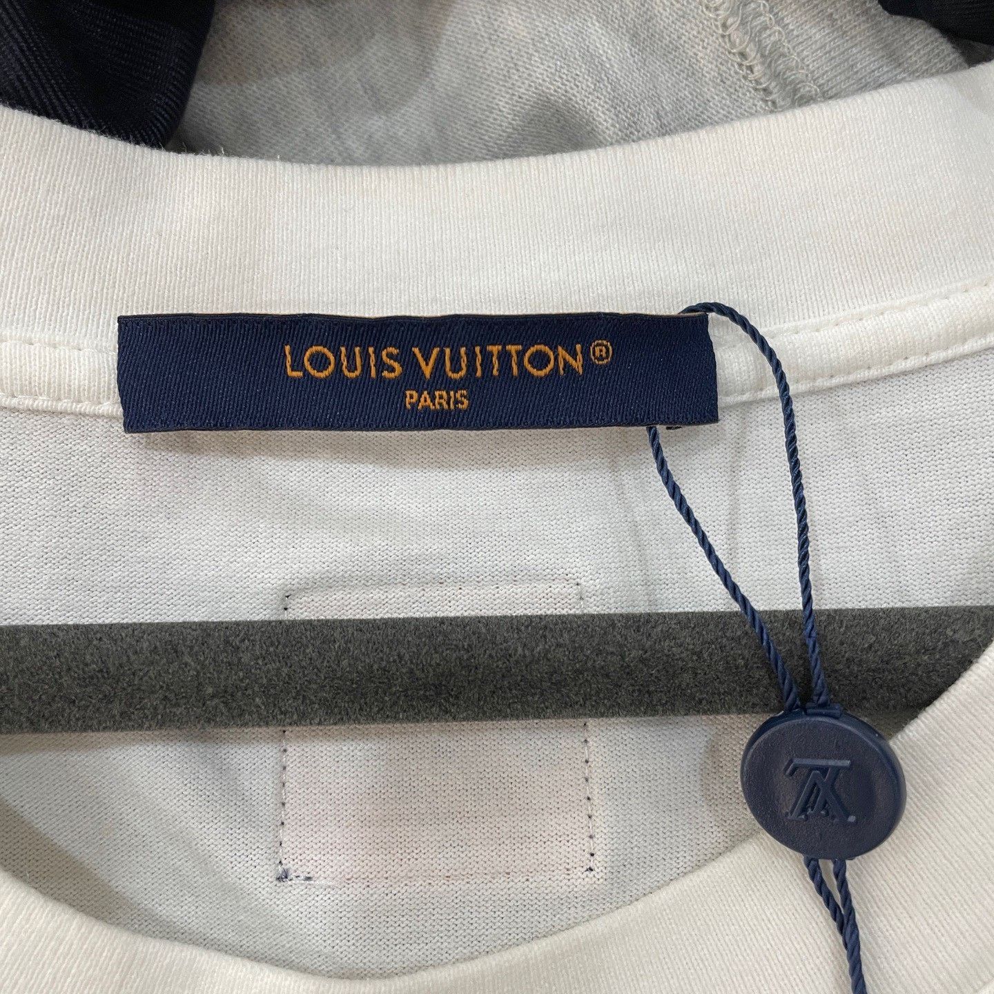Louis Vuitton Louis Vuitton x CPFM Smiley Monogram T-Shirt 4XL Size US XXL / EU 58 / 5 - 5 Thumbnail