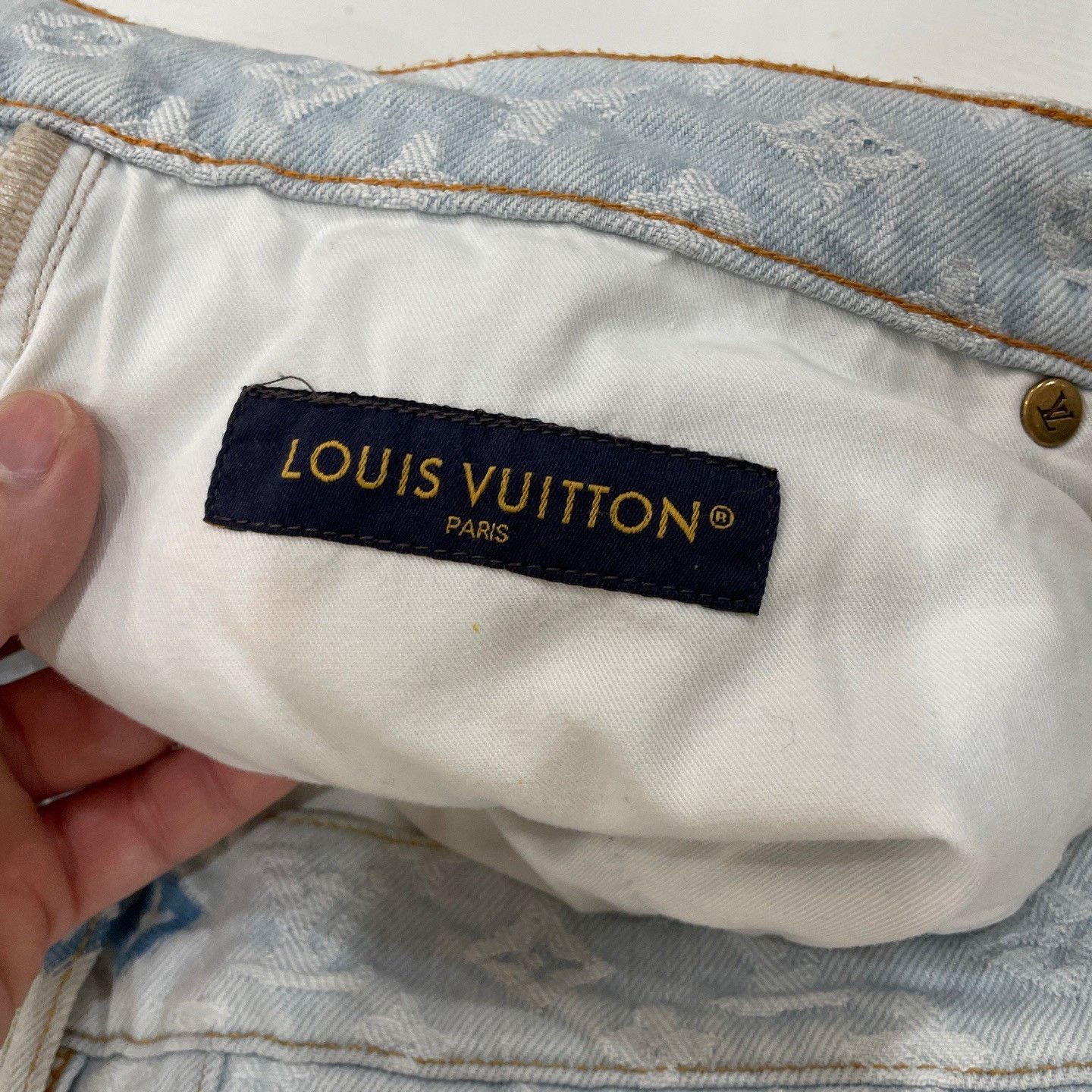 Louis Vuitton Louis Vuitton x Tyler Craggy Monogram Denim Jeans 36 Size US 36 / EU 52 - 4 Thumbnail