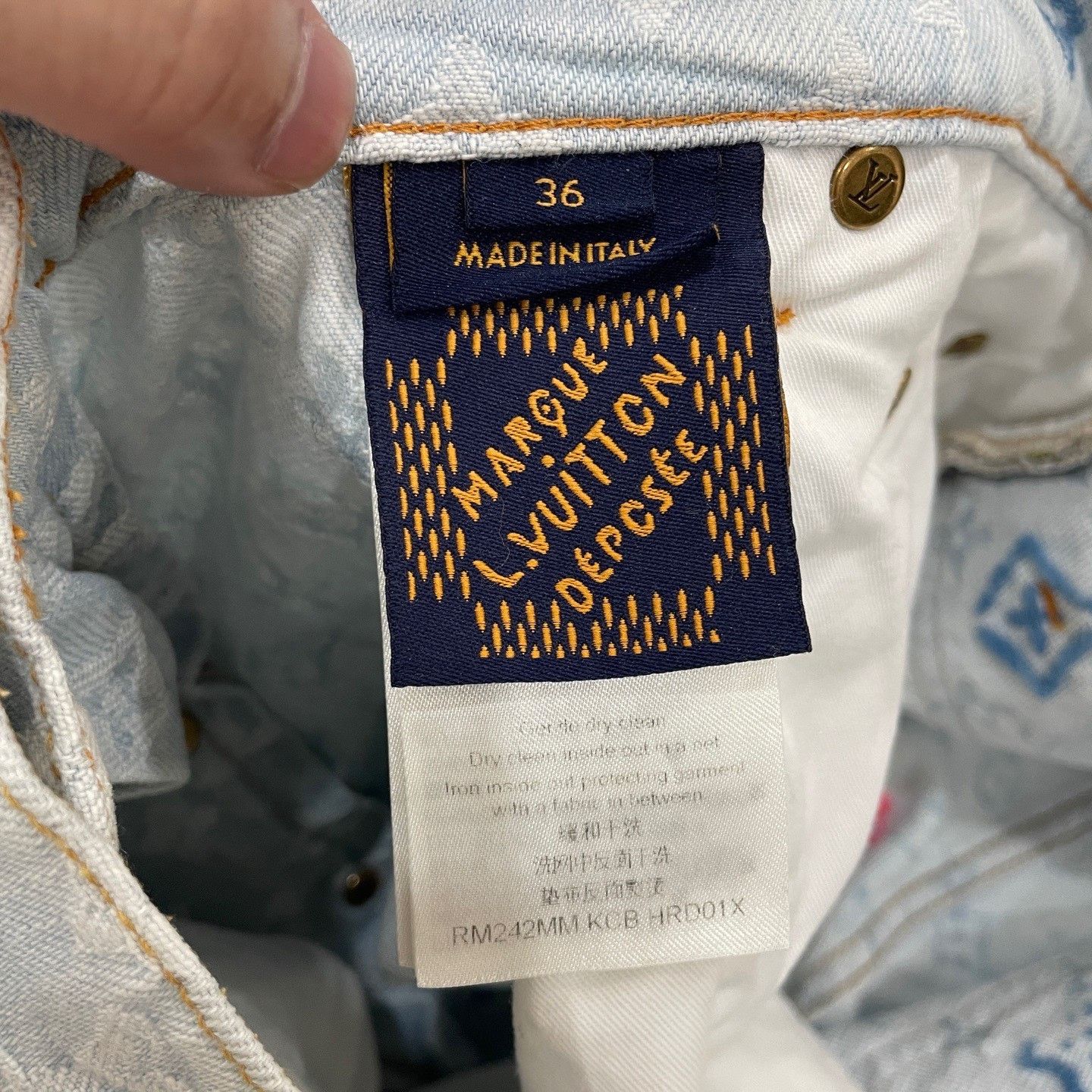 Louis Vuitton Louis Vuitton x Tyler Craggy Monogram Denim Jeans 36 Size US 36 / EU 52 - 5 Thumbnail