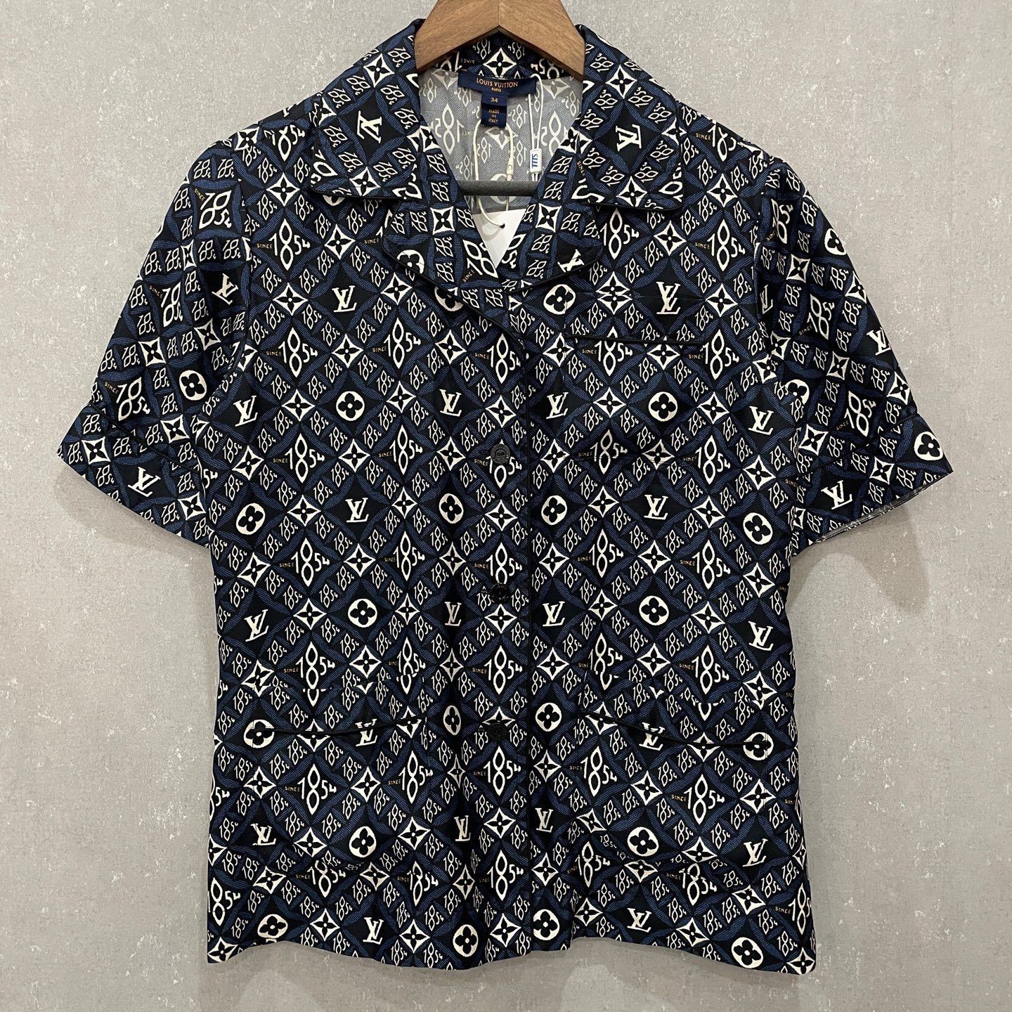 Louis Vuitton Louis Vuitton Monogram Silk Shirt 34 Size XS / US 0-2 / IT 36-38 - 2 Thumbnail