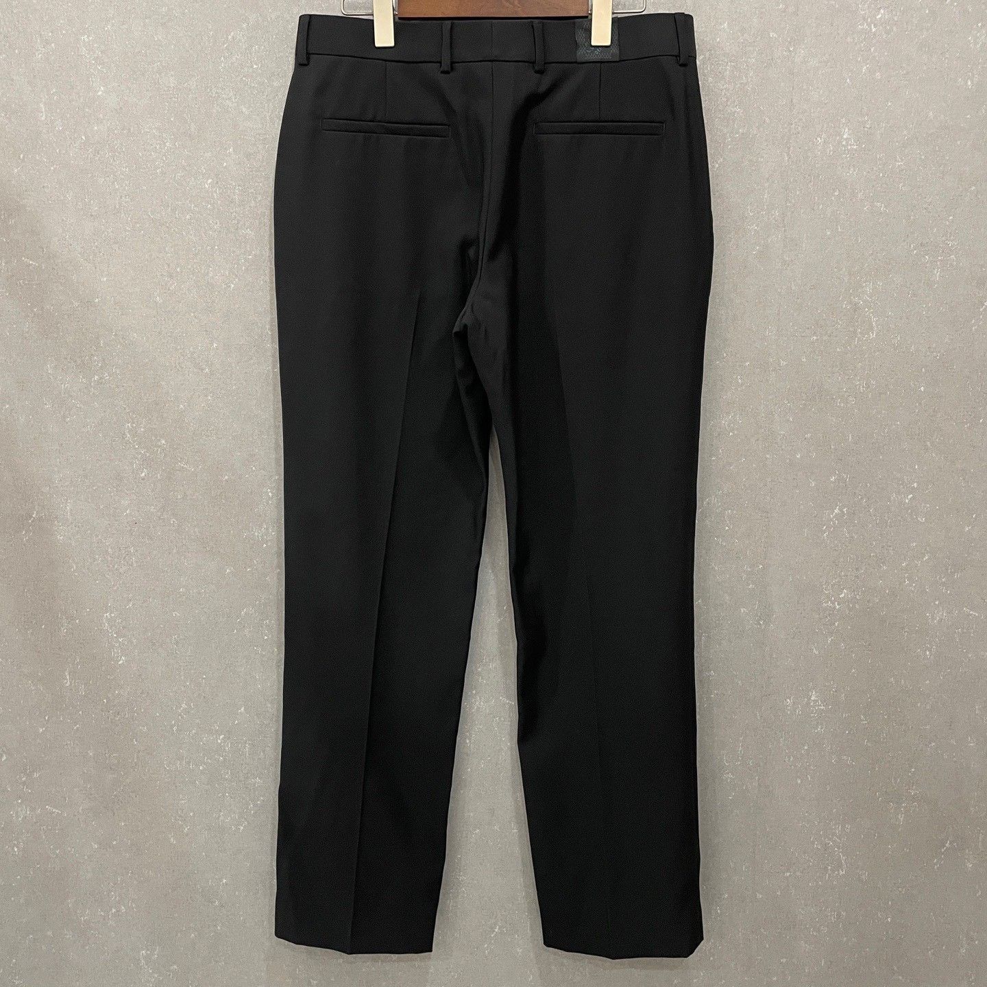 Louis Vuitton Louis Vuitton Black Wool Formal Trousers 40R Size 40R - 3 Thumbnail