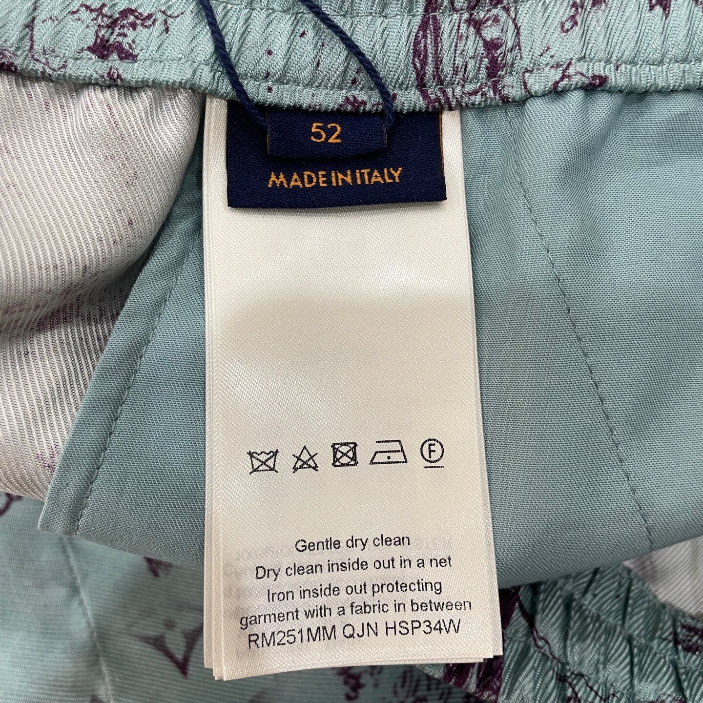 Louis Vuitton Louis Vuitton Monogram Landscape Silk Shorts 52 Size US 36 / EU 52 - 6 Thumbnail