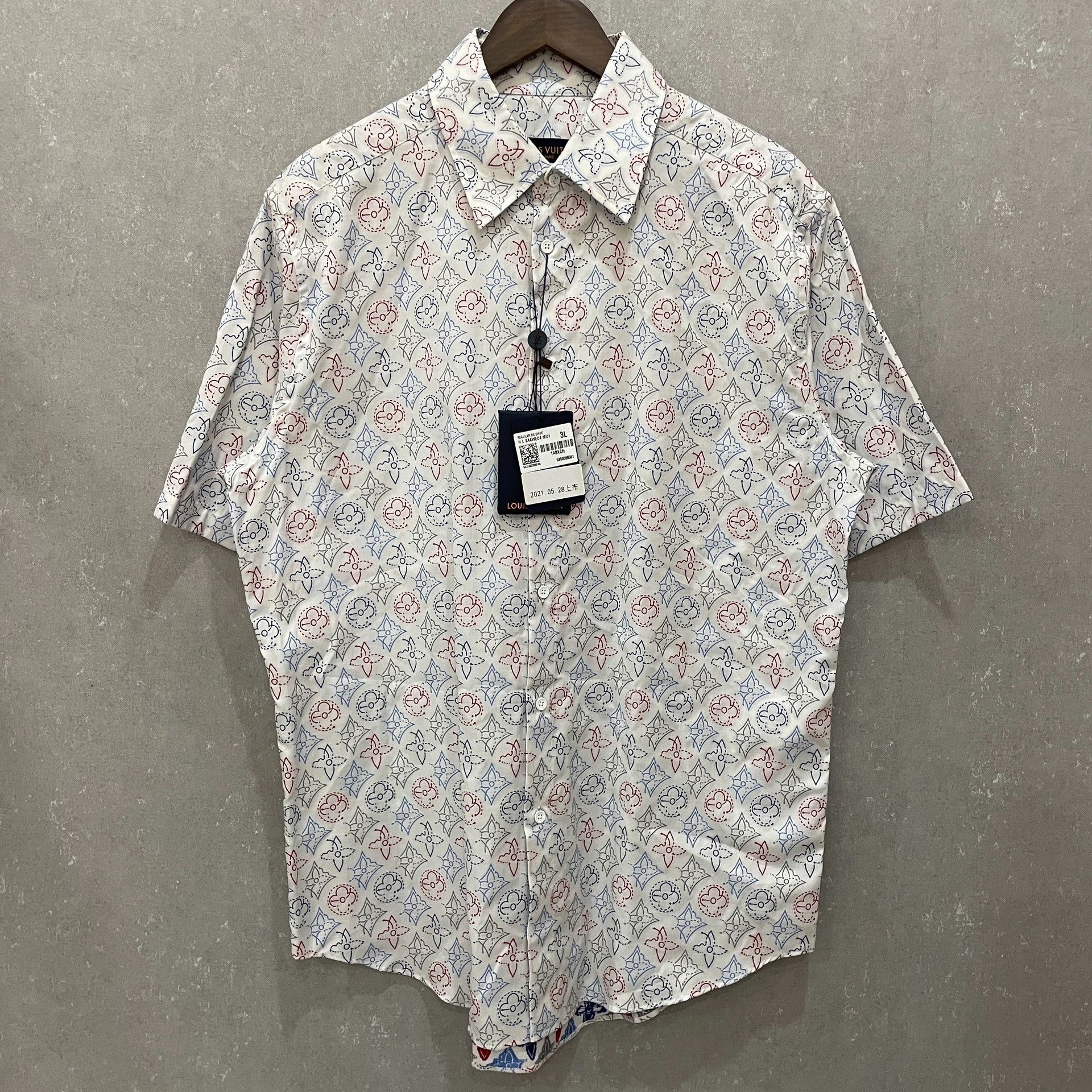 Louis Vuitton Louis Vuitton Multi Monogram Print Shirt XXL Size US XXL / EU 58 / 5 - 2 Thumbnail