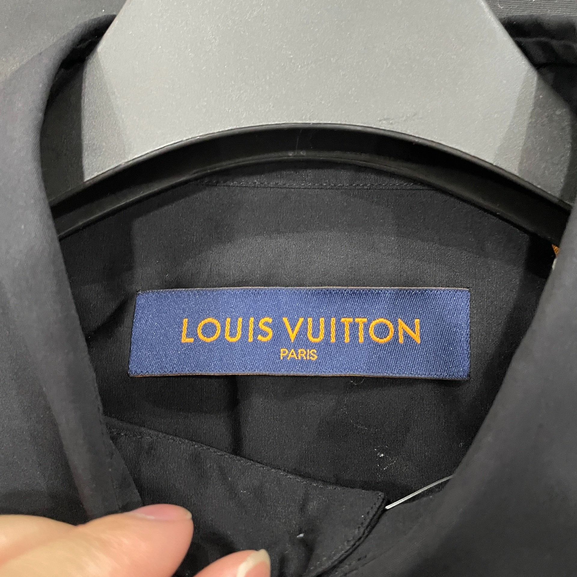 Louis Vuitton Louis Vuitton Staples Edition Pocket Shirt L Size US L / EU 52-54 / 3 - 4 Thumbnail