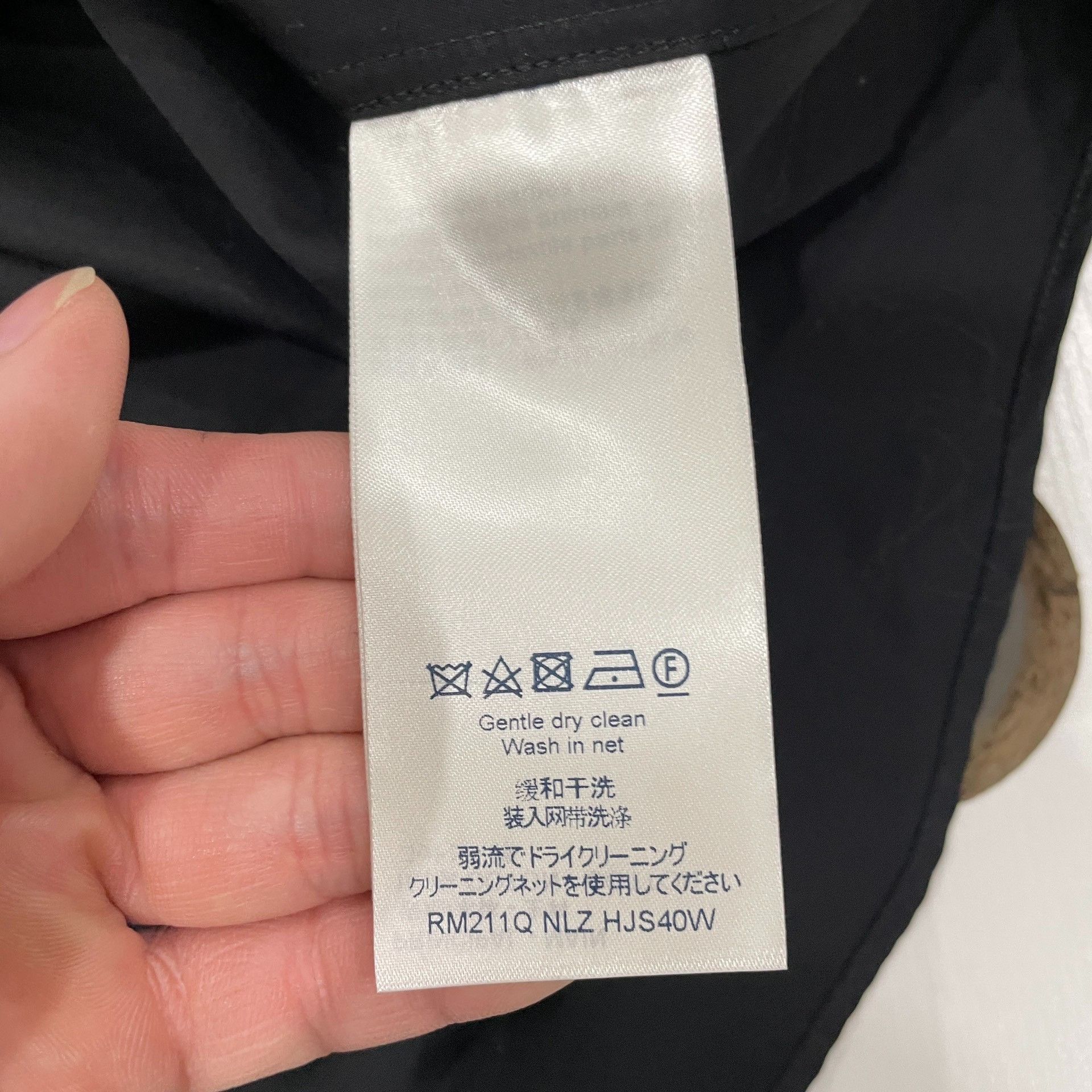 Louis Vuitton Louis Vuitton Staples Edition Pocket Shirt L Size US L / EU 52-54 / 3 - 6 Thumbnail