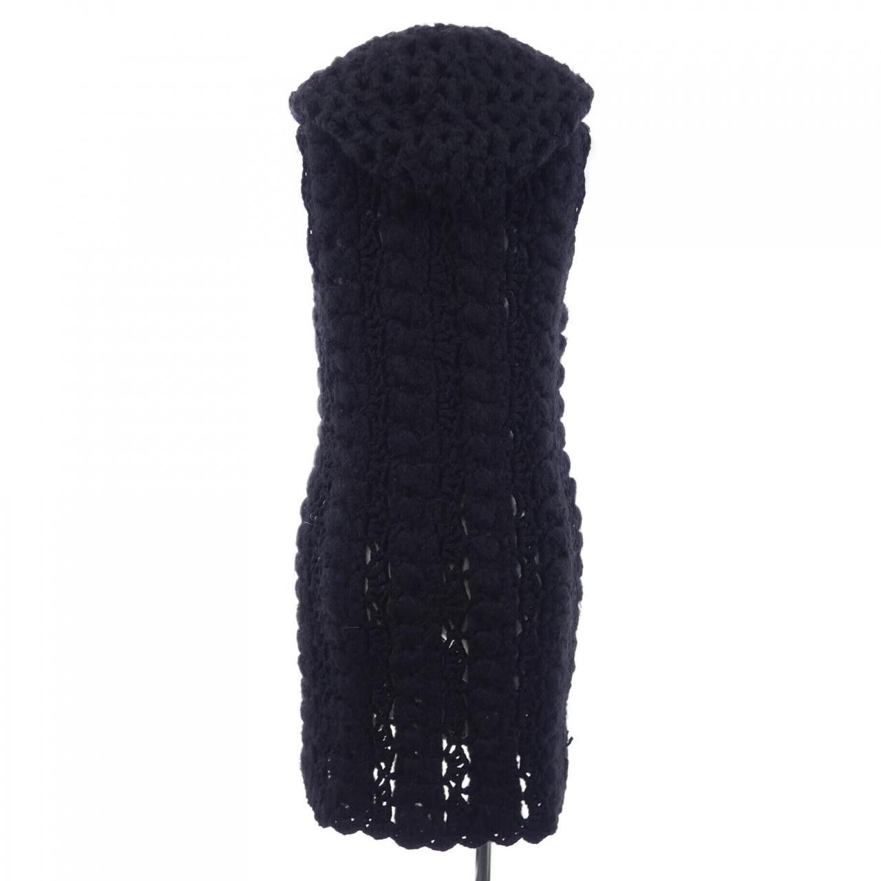 Chanel Chanel Chanel Cashmere Blend Vest Textile Tops P33522K00900 08A DUTY FREE for USA Size ONE SIZE - 2 Thumbnail