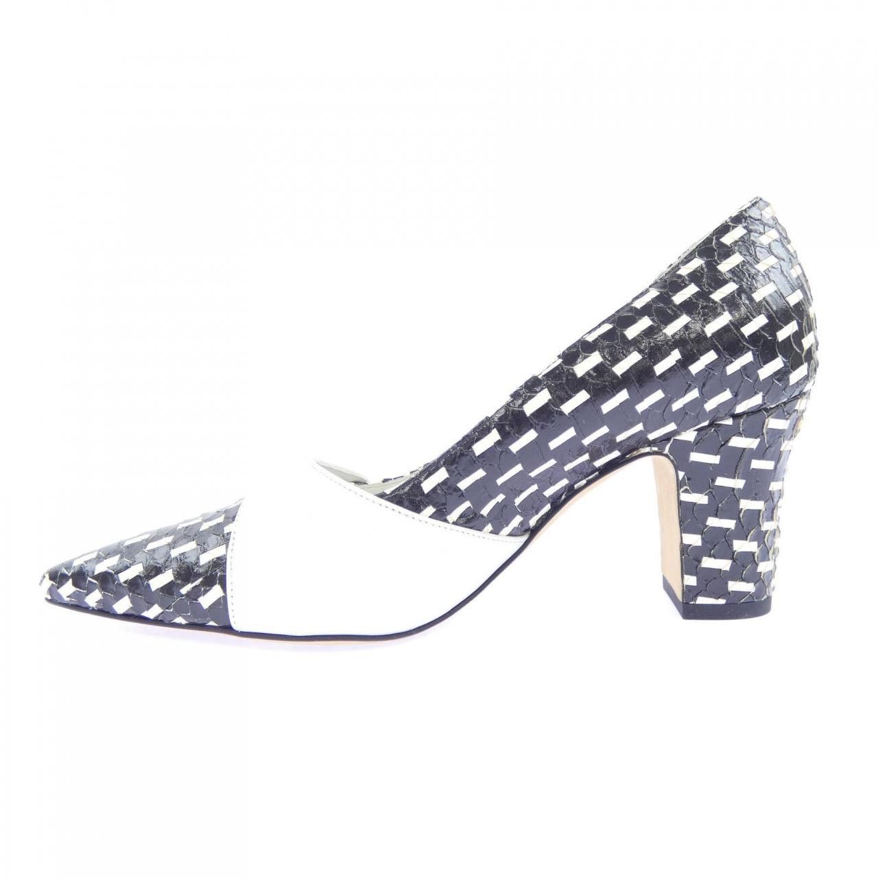 Manolo Blahnik Manolo Blahnik Manolo Blahnik Python Pumps Leather Shoes DUTY FREE for USA Size ONE SIZE - 2 Thumbnail