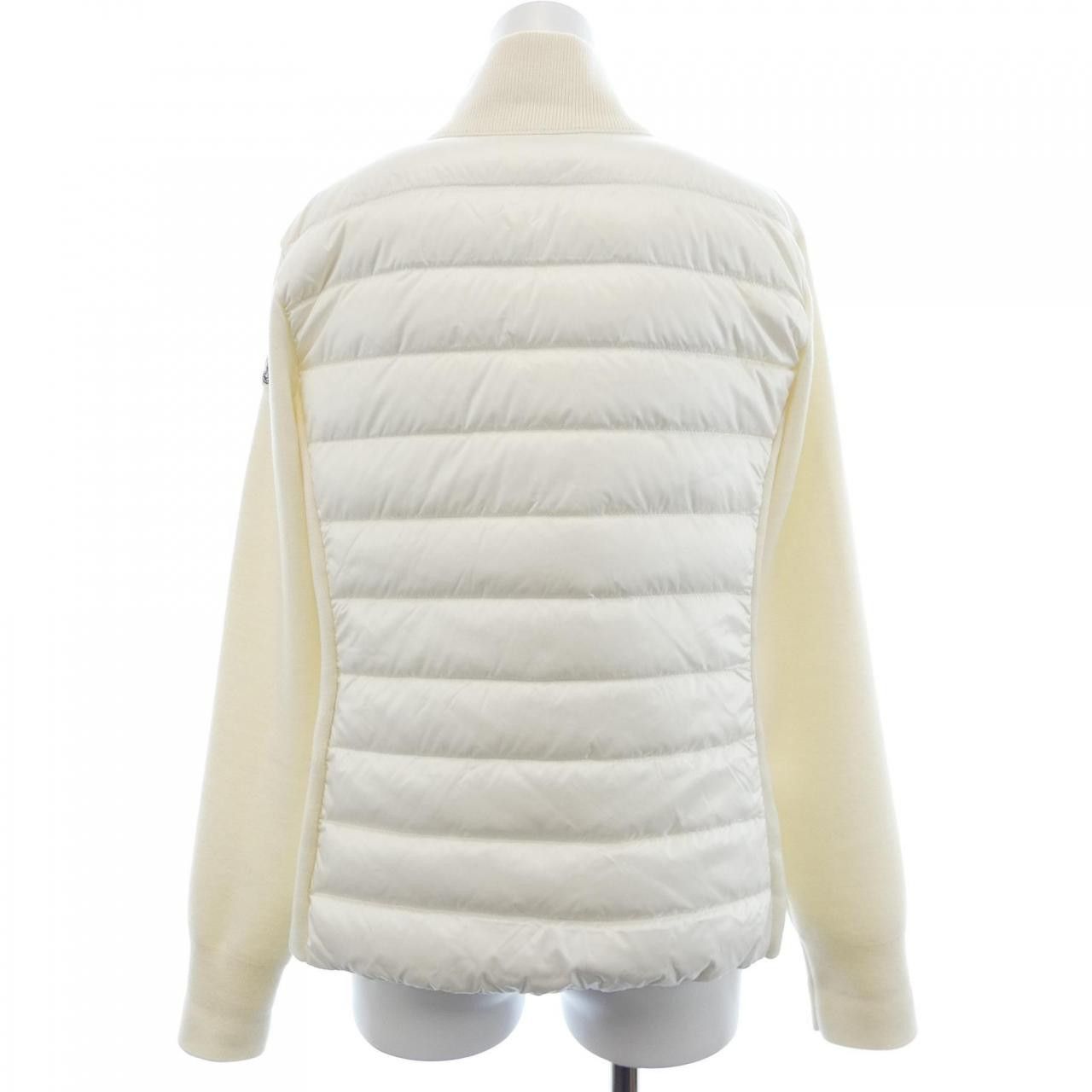 Moncler Moncler Moncler Down Jacket Textile Outerwear 10939B00031 DUTY FREE for USA Size ONE SIZE - 2 Thumbnail