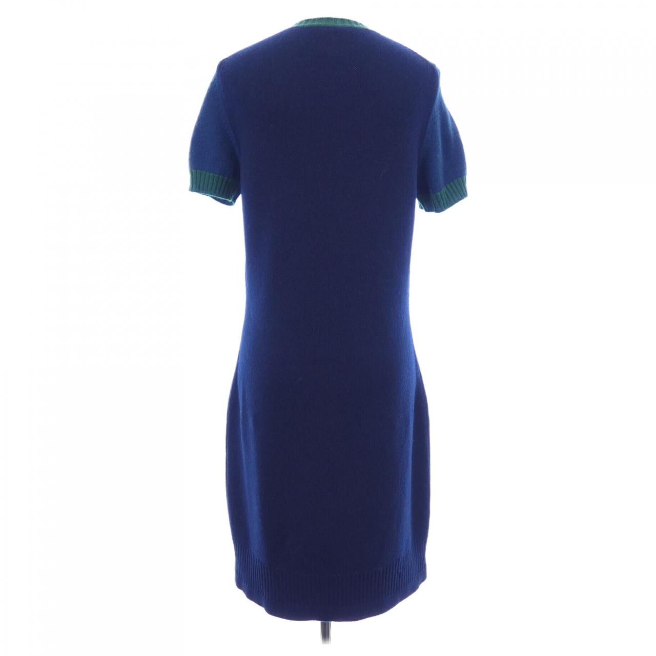 Chanel Chanel Chanel 100 Percent Cashmere Dress Textile Dresses P42136K03185 DUTY FREE for USA Size ONE SIZE - 2 Thumbnail