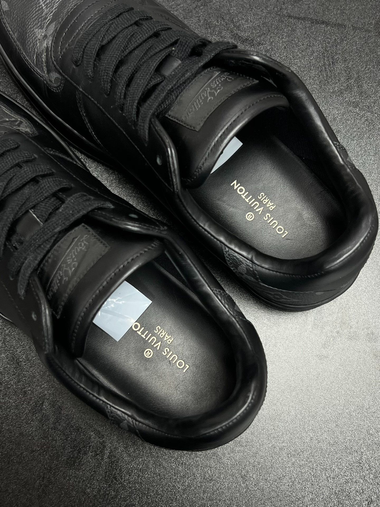 Louis Vuitton Louis Vuitton Black Lowtop Sneakers 7 Men Size US 7 / EU 40 - 4 Thumbnail
