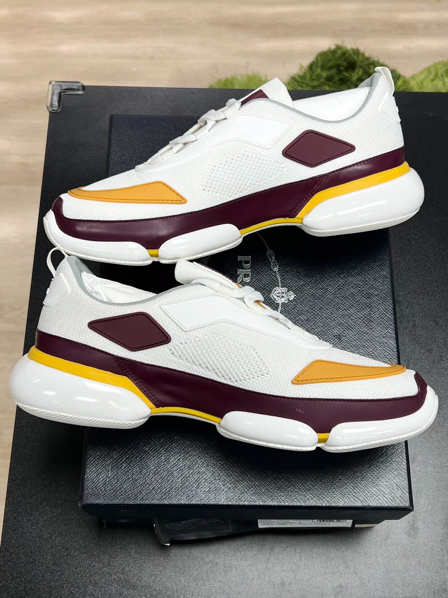Prada Prada Casual White Lowtop Sneakers 7 Men Size US 7 / EU 40 - 5 Thumbnail