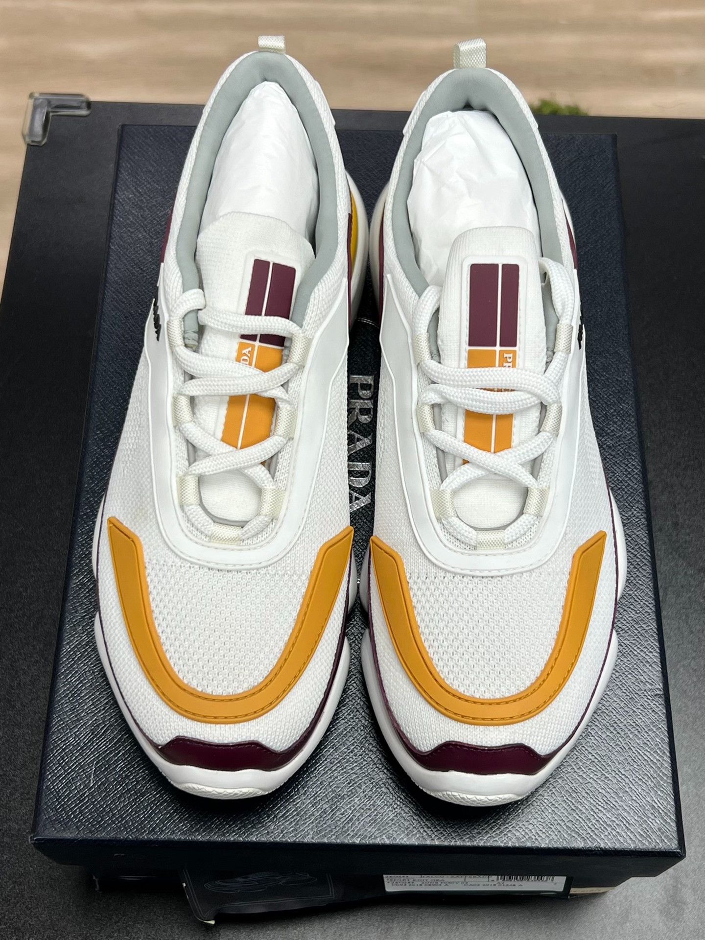 Prada Prada Casual White Lowtop Sneakers 7 Men Size US 7 / EU 40 - 3 Thumbnail
