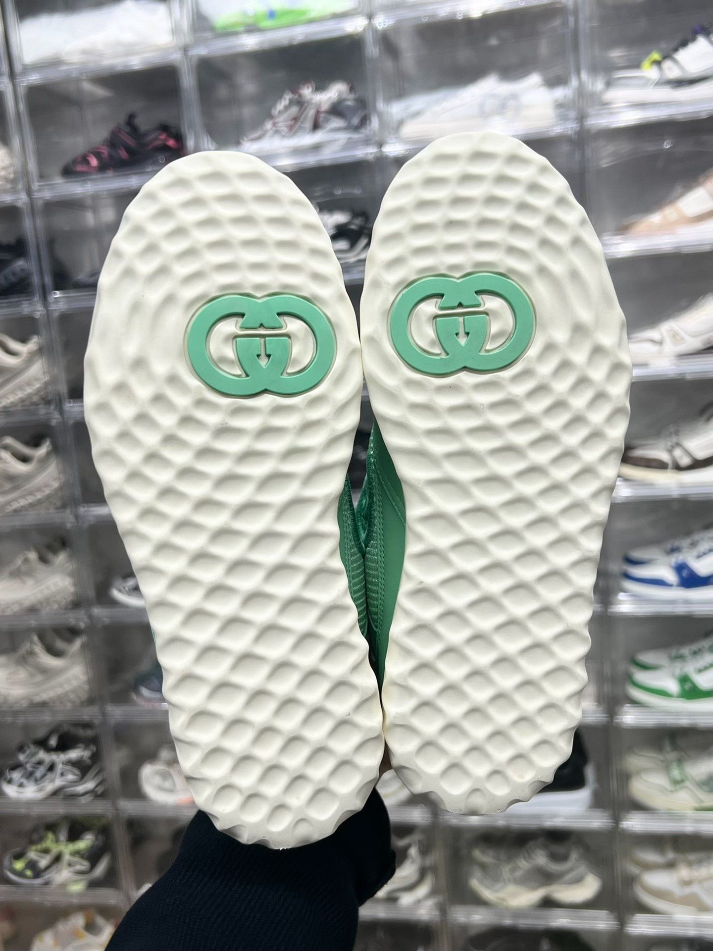 Gucci Gucci Lowtop Sneakers us_7 Women Size US 7 / IT 37 - 8 Thumbnail