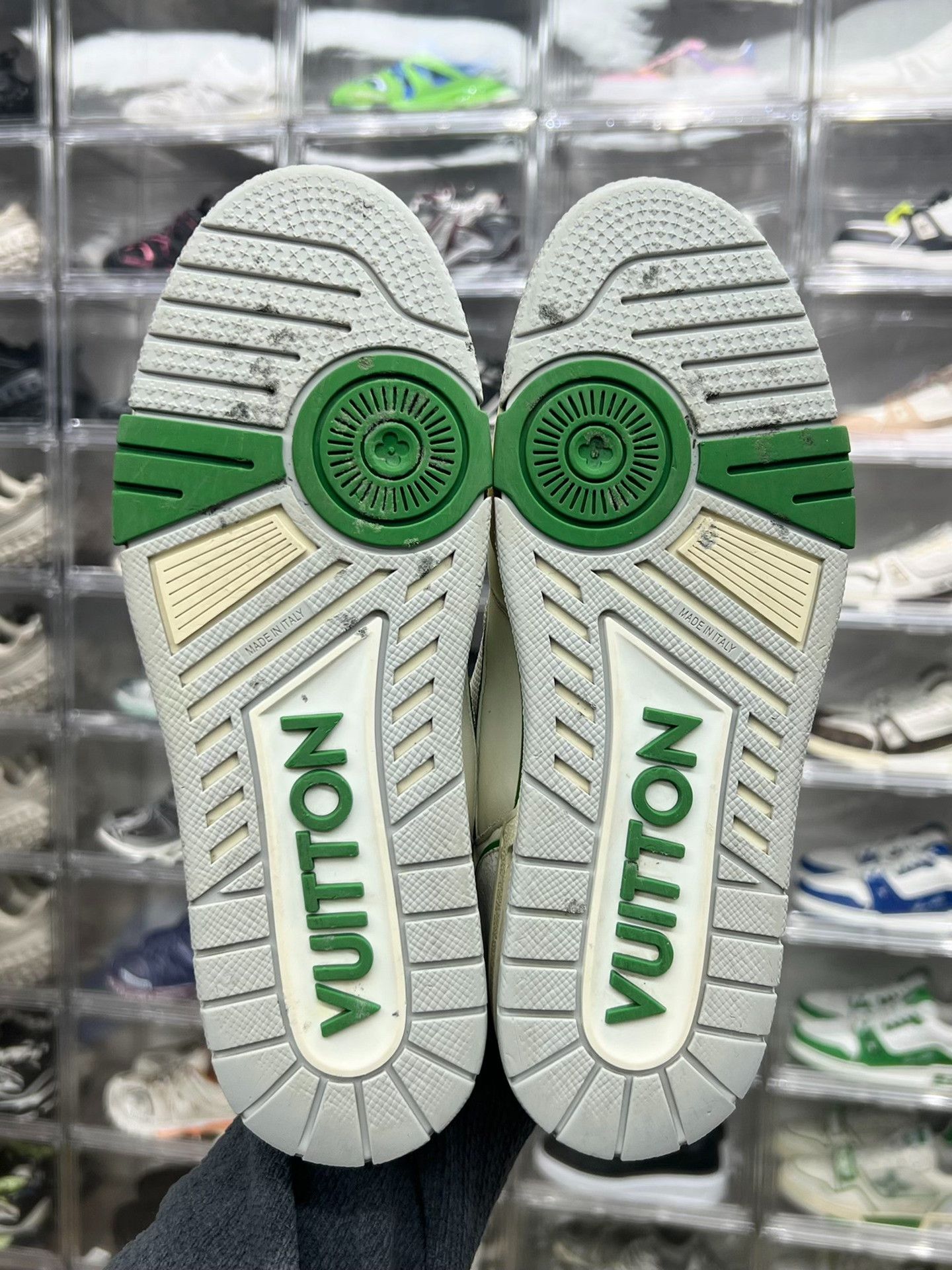 Louis Vuitton Louis Vuitton Training Green Lowtop Sneakers 7 Men Size US 7 / EU 40 - 8 Thumbnail