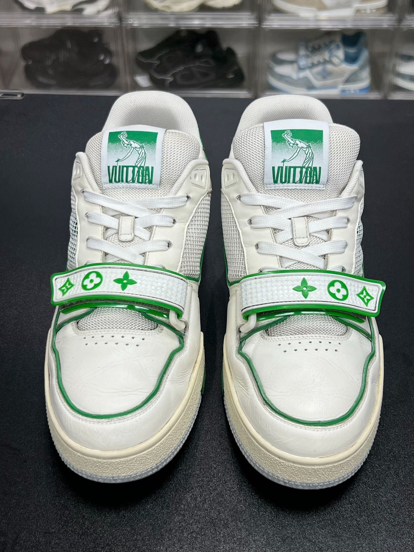 Louis Vuitton Louis Vuitton Training Green Lowtop Sneakers 7 Men Size US 7 / EU 40 - 2 Thumbnail