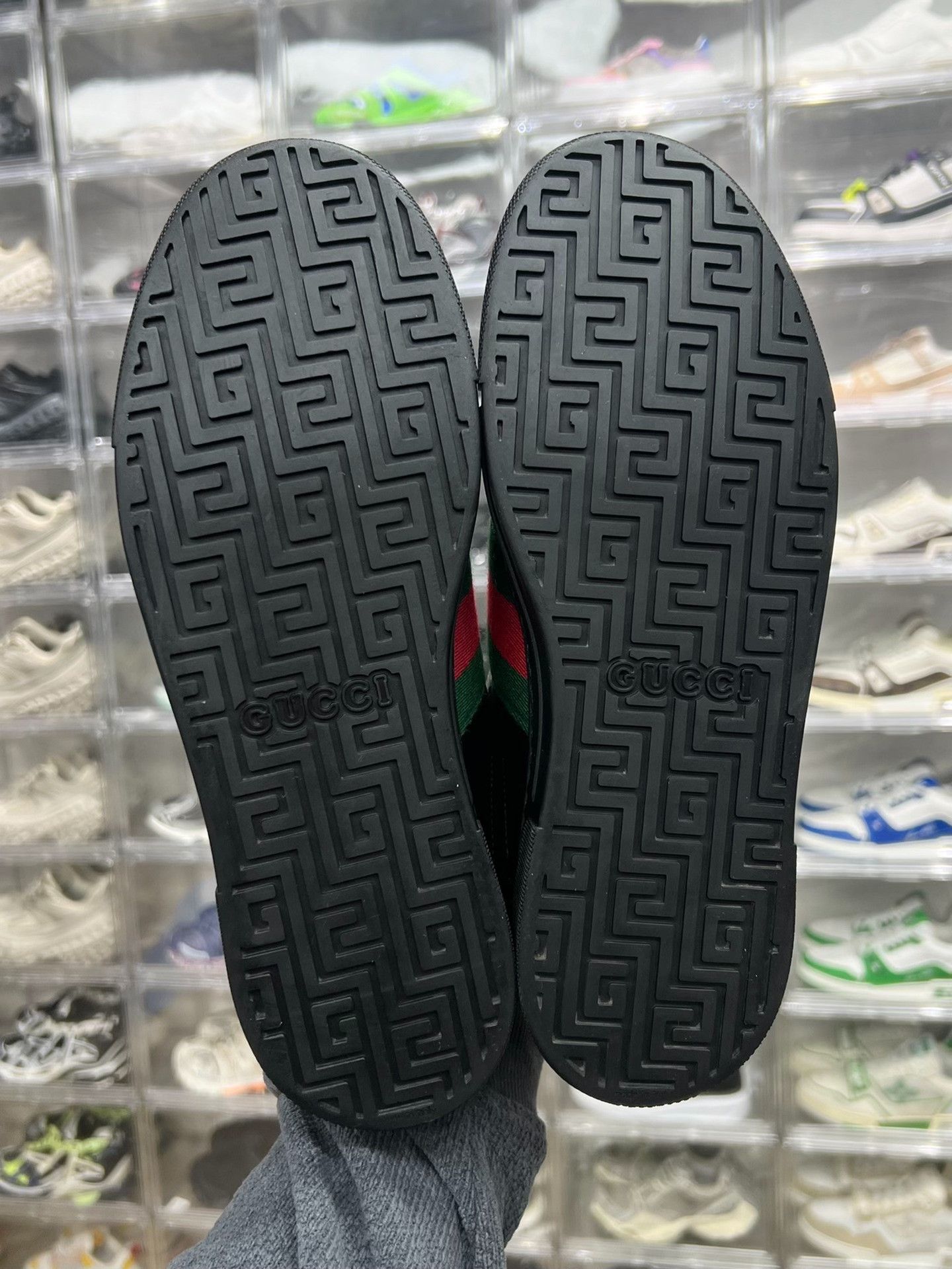 Gucci Gucci Canvas Black Lowtop Sneakers 9.5 Men Size US 9.5 / EU 42-43 - 8 Thumbnail