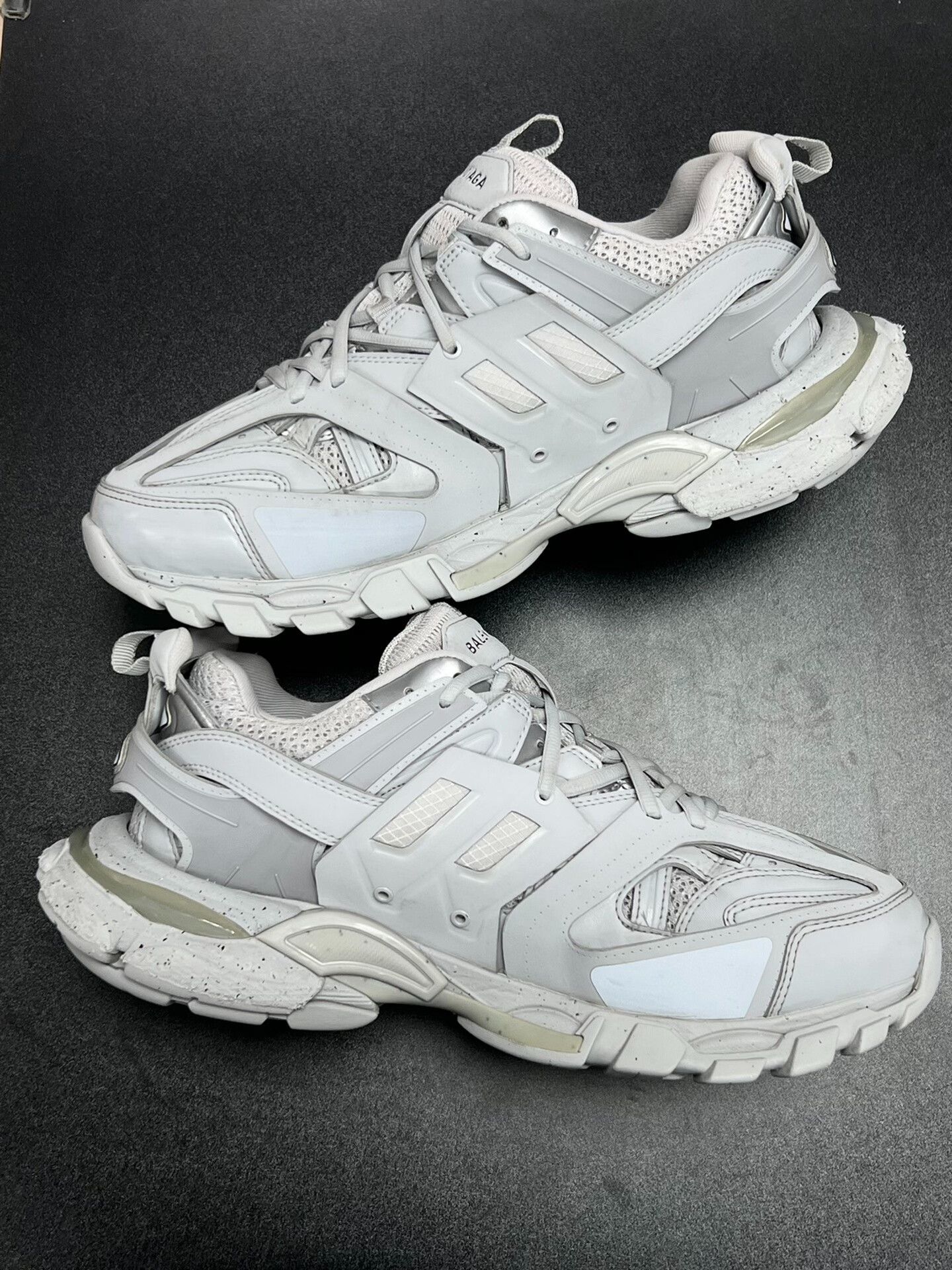 Balenciaga Balenciaga Gray Lowtop Sneakers 10 Men Size US 10 / EU 43 - 6 Thumbnail
