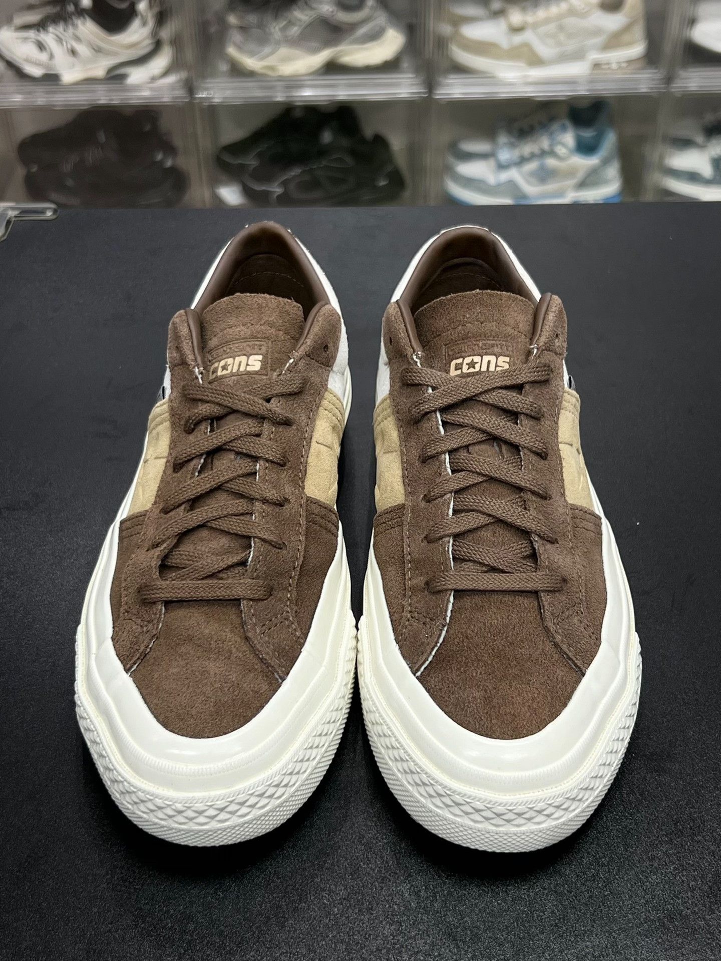 Converse Converse Brown Lowtop Sneakers 7 Men Size US 7 / EU 40 - 2 Thumbnail