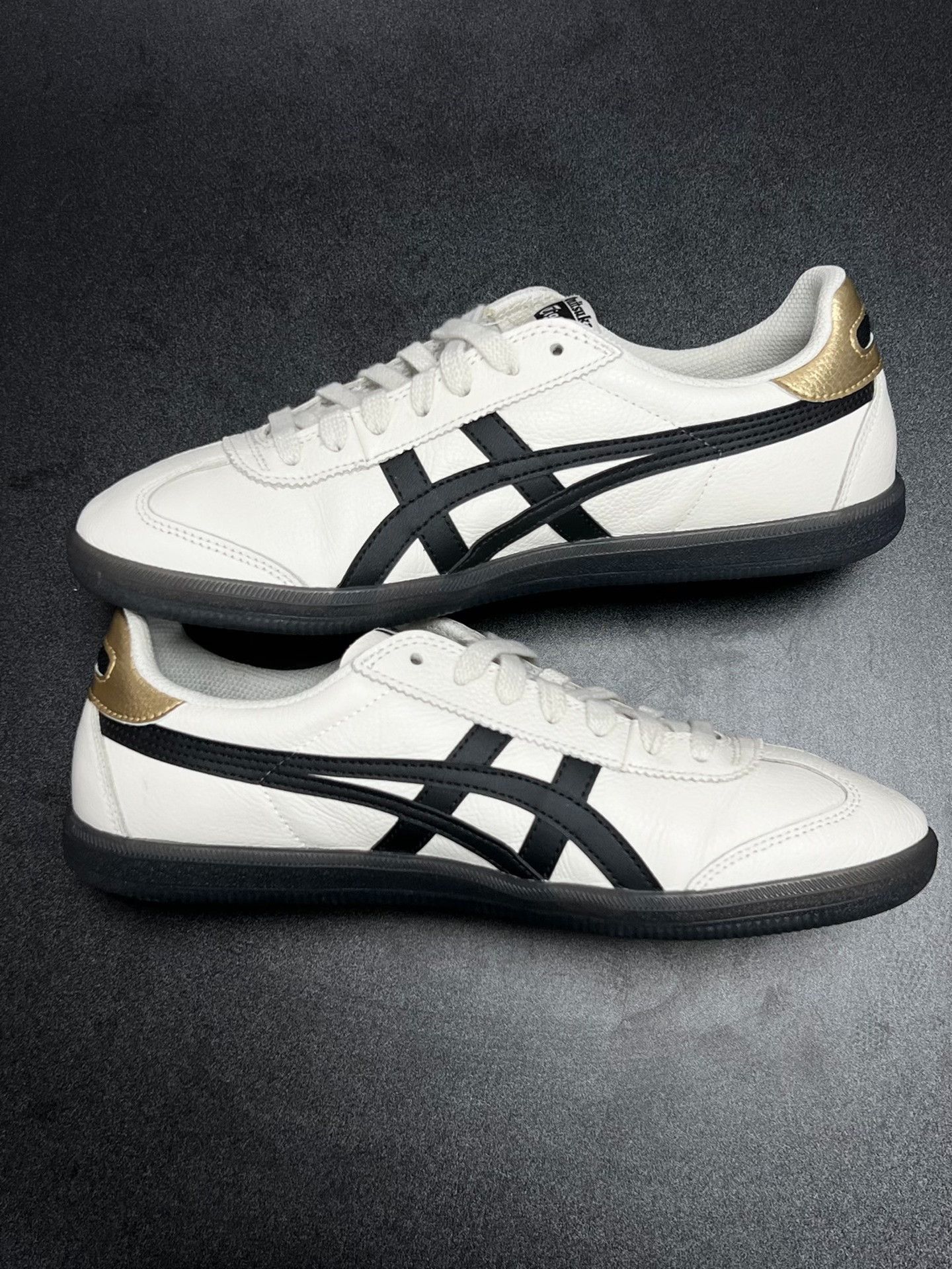 Onitsuka Tiger Tiger White Lowtop Sneakers 7.5 Men