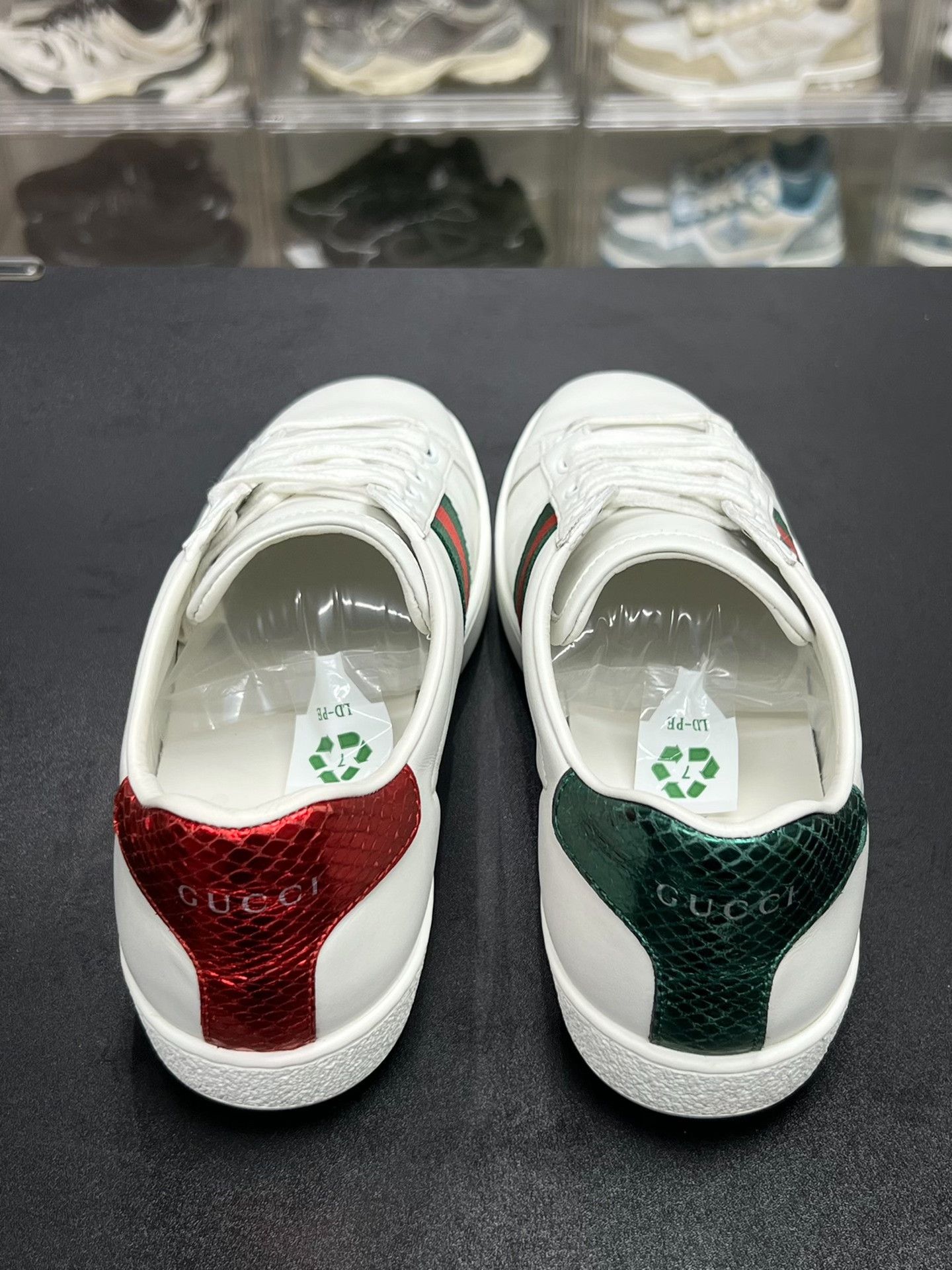 Gucci Gucci Lowtop Sneakers us_7-5 Women Size US 7.5 / IT 37.5 - 7 Thumbnail