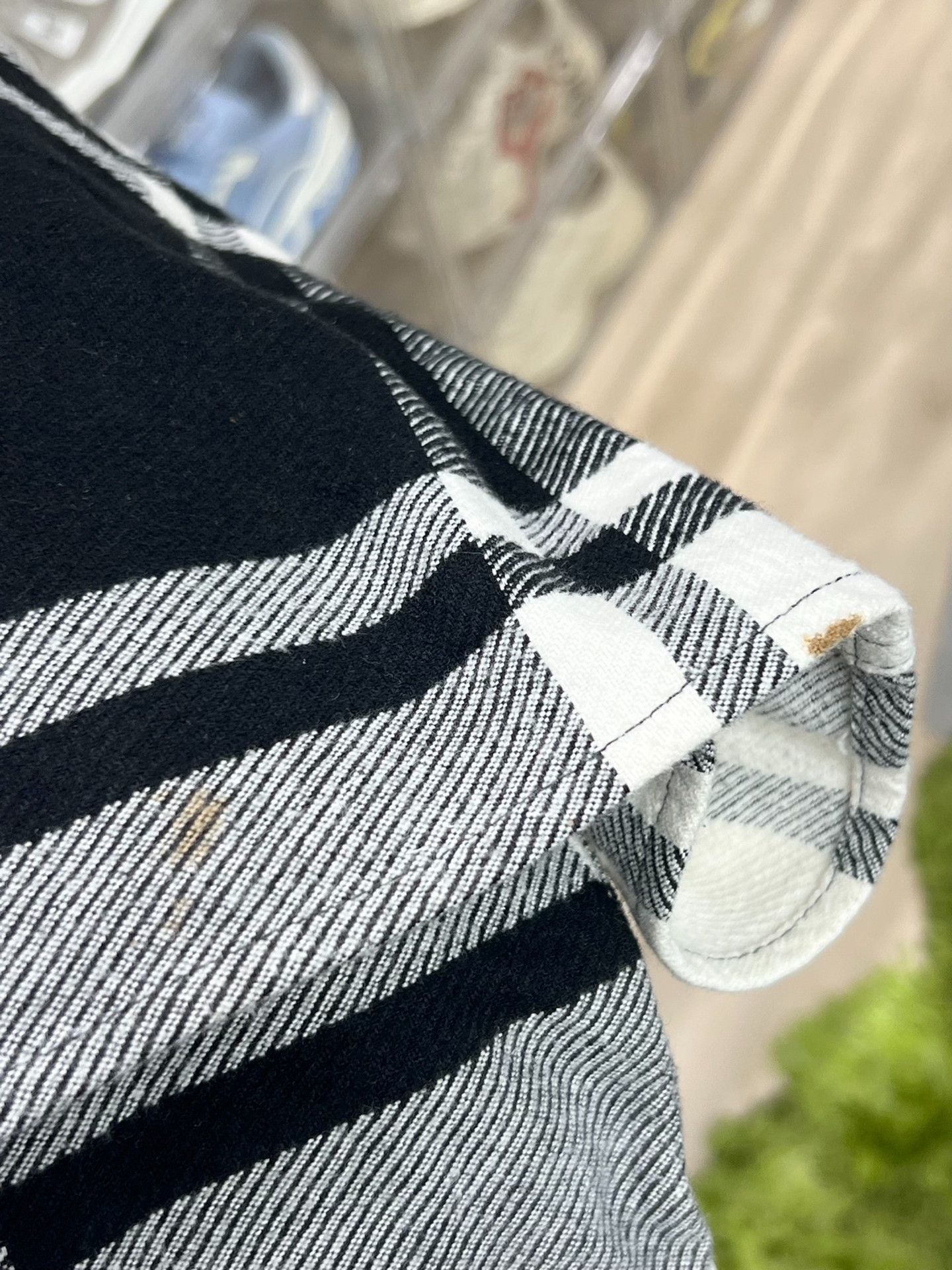 Off-White Off-White Plaid Shirt l Men Size US L / EU 52-54 / 3 - 7 Thumbnail