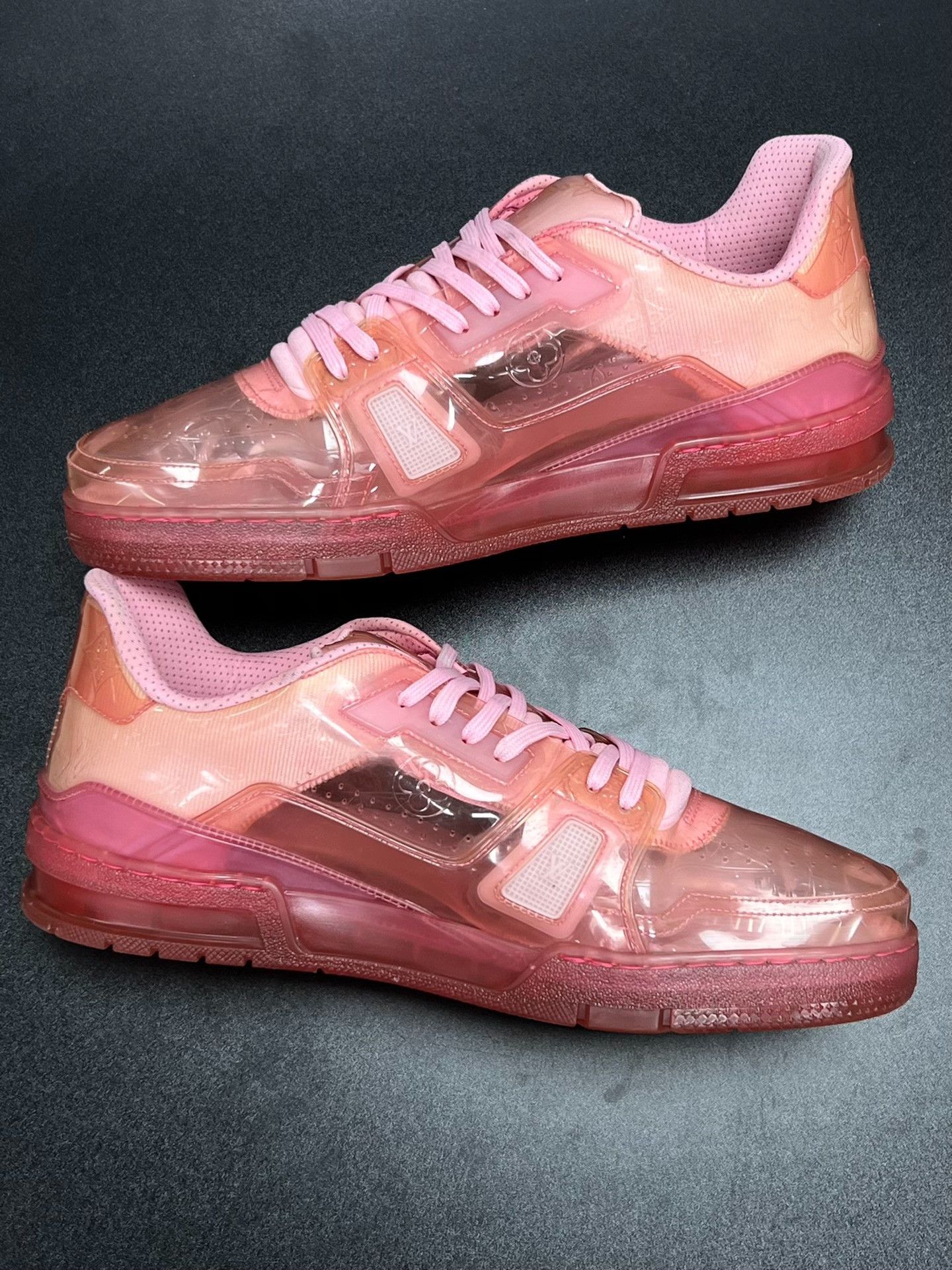 Louis Vuitton Louis Vuitton Training Pink Lowtop Sneakers 12 Men Size US 12 / EU 45 - 6 Thumbnail