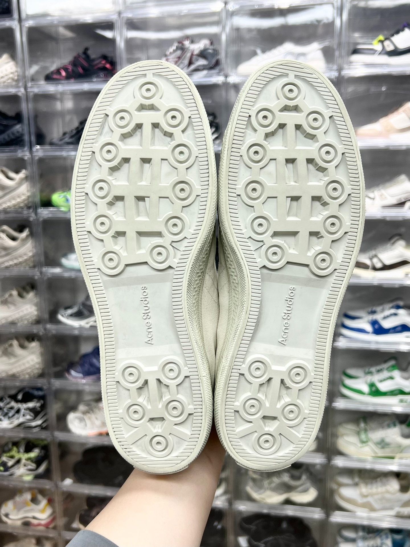 Acne Studios Acne Studios Canvas White Lowtop Sneakers 11 Men Size US 11 / EU 44 - 8 Thumbnail