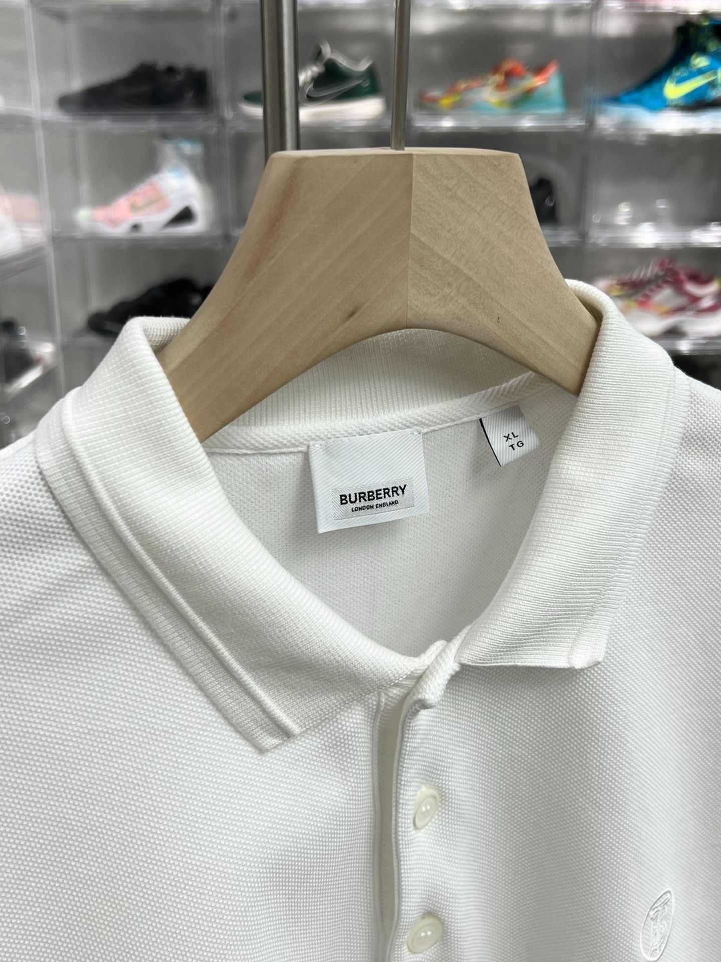 Burberry Burberry Retro Embroidered Polo xl Men Size US XL / EU 56 / 4 - 2 Thumbnail