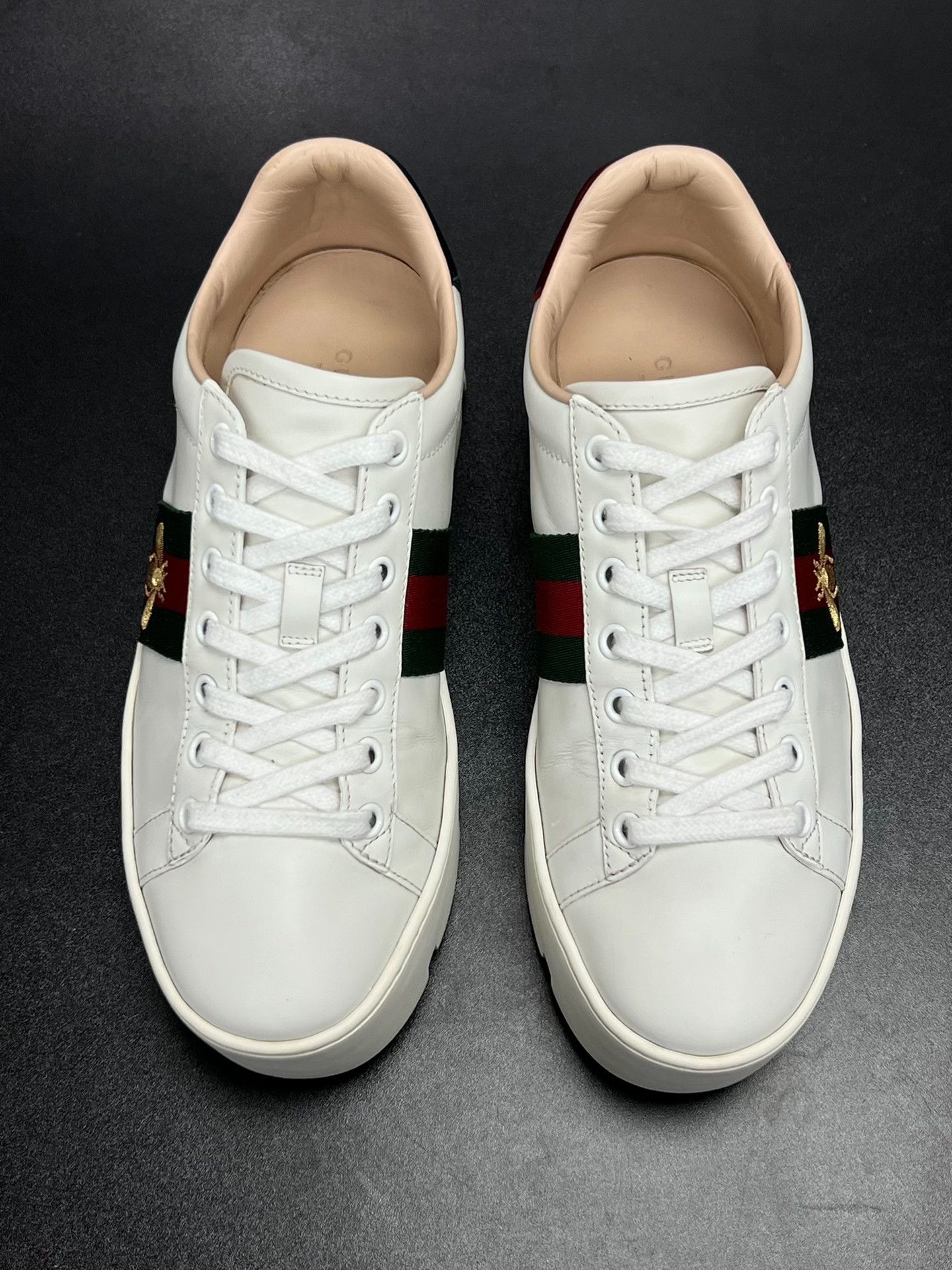 Gucci Gucci Embroidered Lowtop Sneakers us_6-5 Women Size US 6.5 / IT 36.5 - 3 Thumbnail