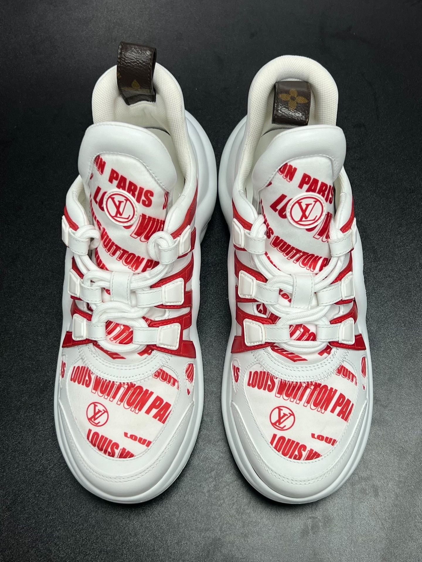 Louis Vuitton Louis Vuitton Red Lowtop Sneakers us_7 Women Size US 7 / IT 37 - 3 Thumbnail