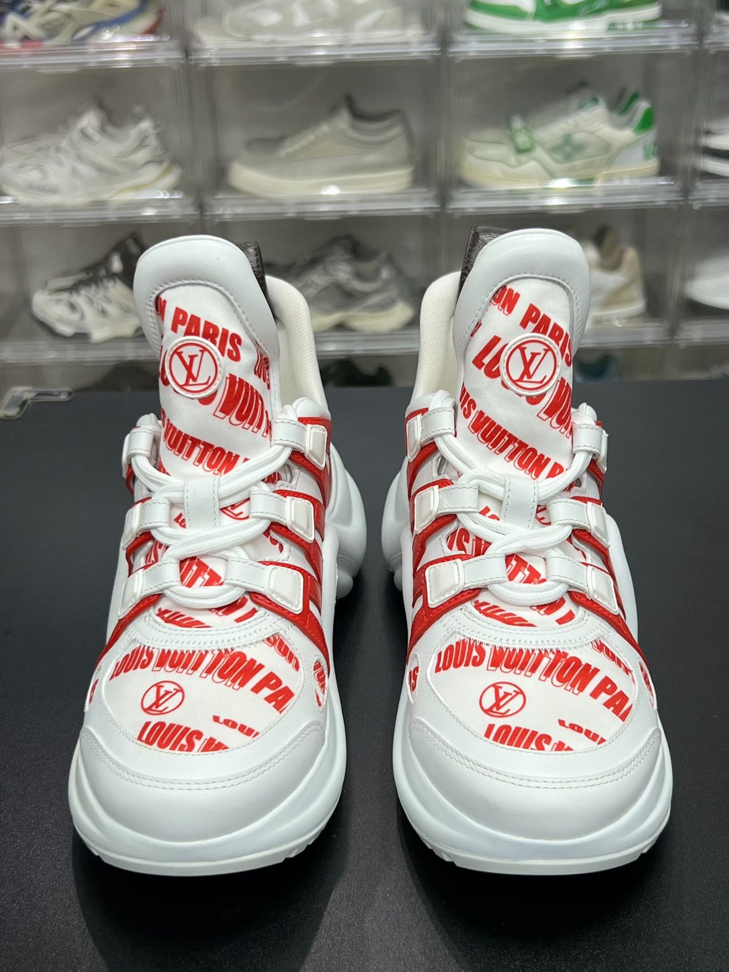 Louis Vuitton Louis Vuitton Red Lowtop Sneakers us_6 Women Size US 6 / IT 36 - 2 Thumbnail