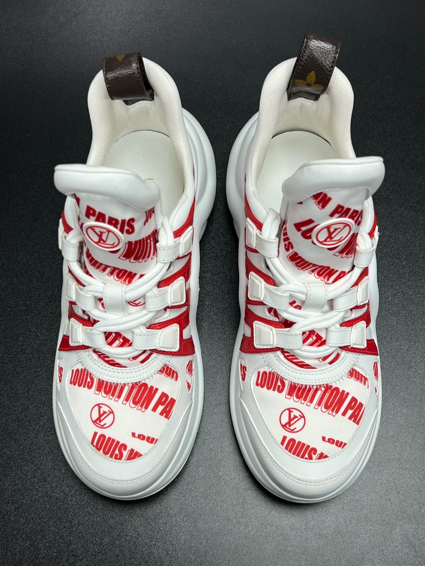 Louis Vuitton Louis Vuitton Red Lowtop Sneakers us_6 Women Size US 6 / IT 36 - 3 Thumbnail