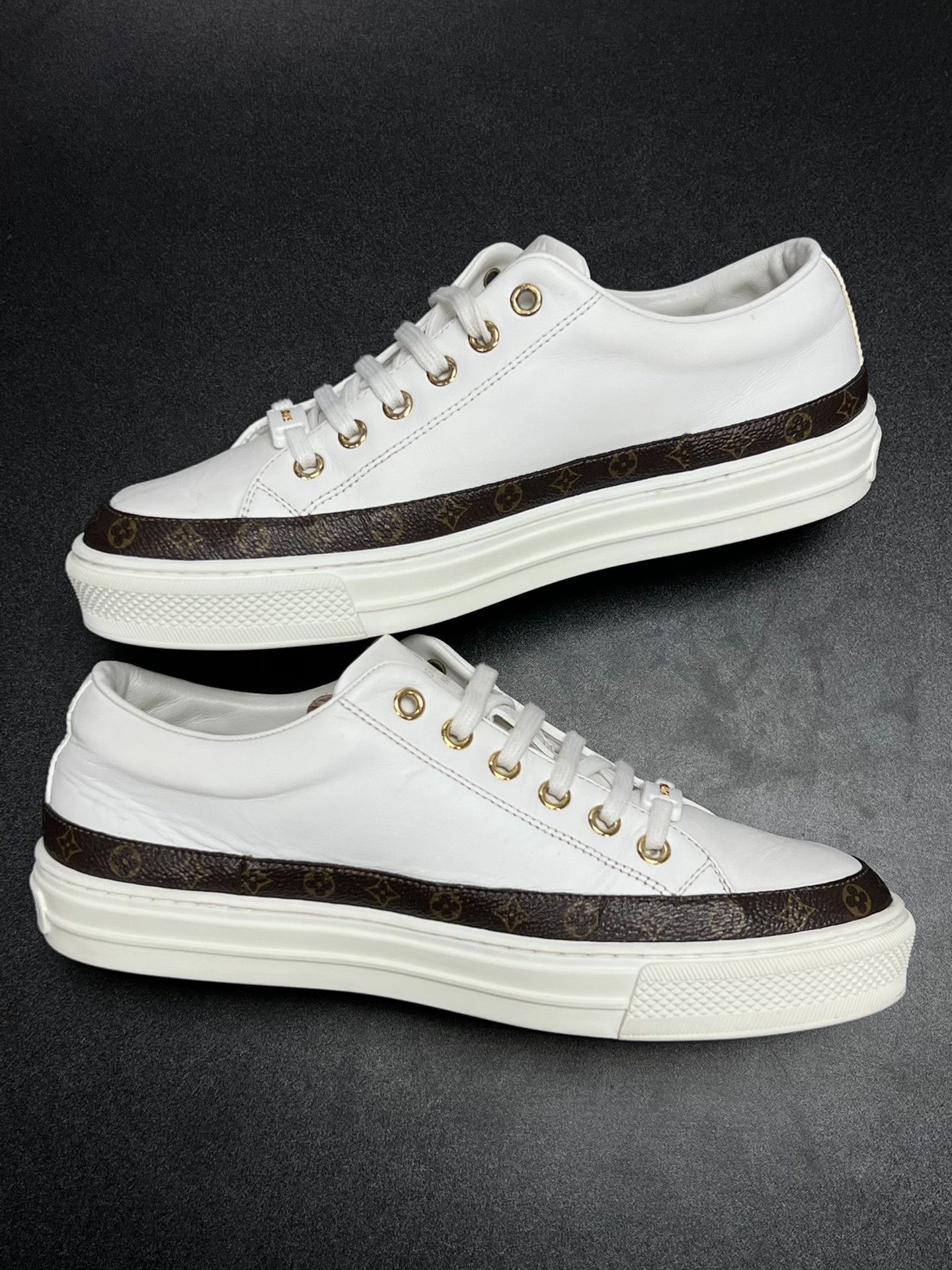 Louis Vuitton Louis Vuitton White Lowtop Sneakers us_7 Women Size US 7 / IT 37 - 6 Thumbnail
