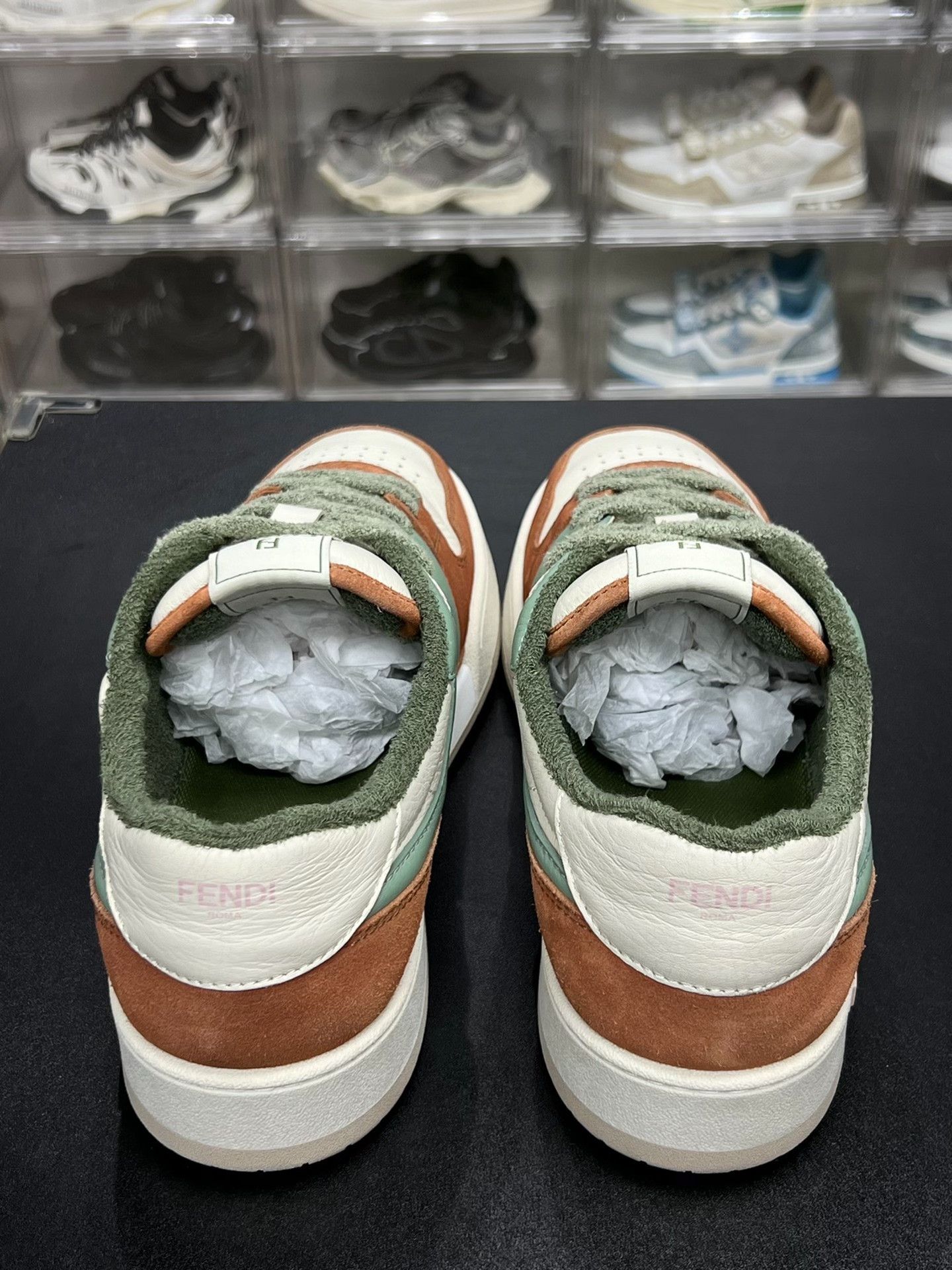 Fendi Fendi Multi Lowtop Sneakers 11 Men Size US 11 / EU 44 - 7 Thumbnail
