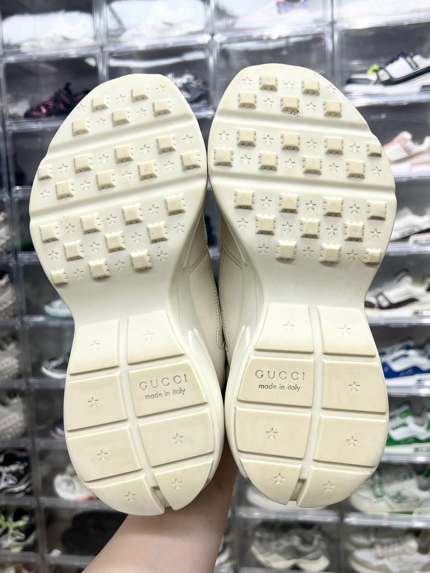 Gucci Gucci Retro White Lowtop Sneakers 8.5 Men Size US 8.5 / EU 41-42 - 8 Thumbnail