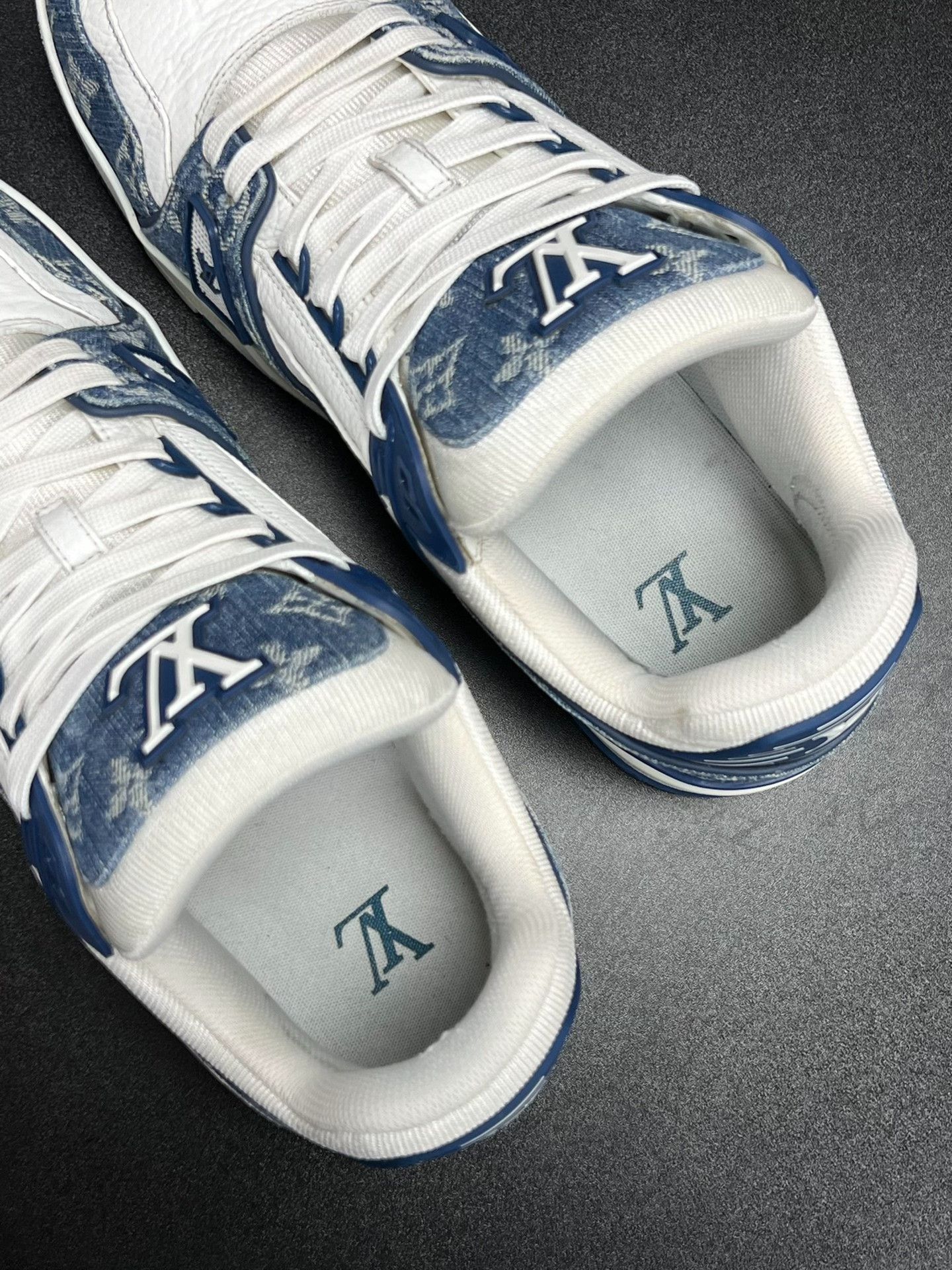 Louis Vuitton Louis Vuitton Training Denim Blue Lowtop Sneakers 10 Men Size US 10 / EU 43 - 4 Thumbnail